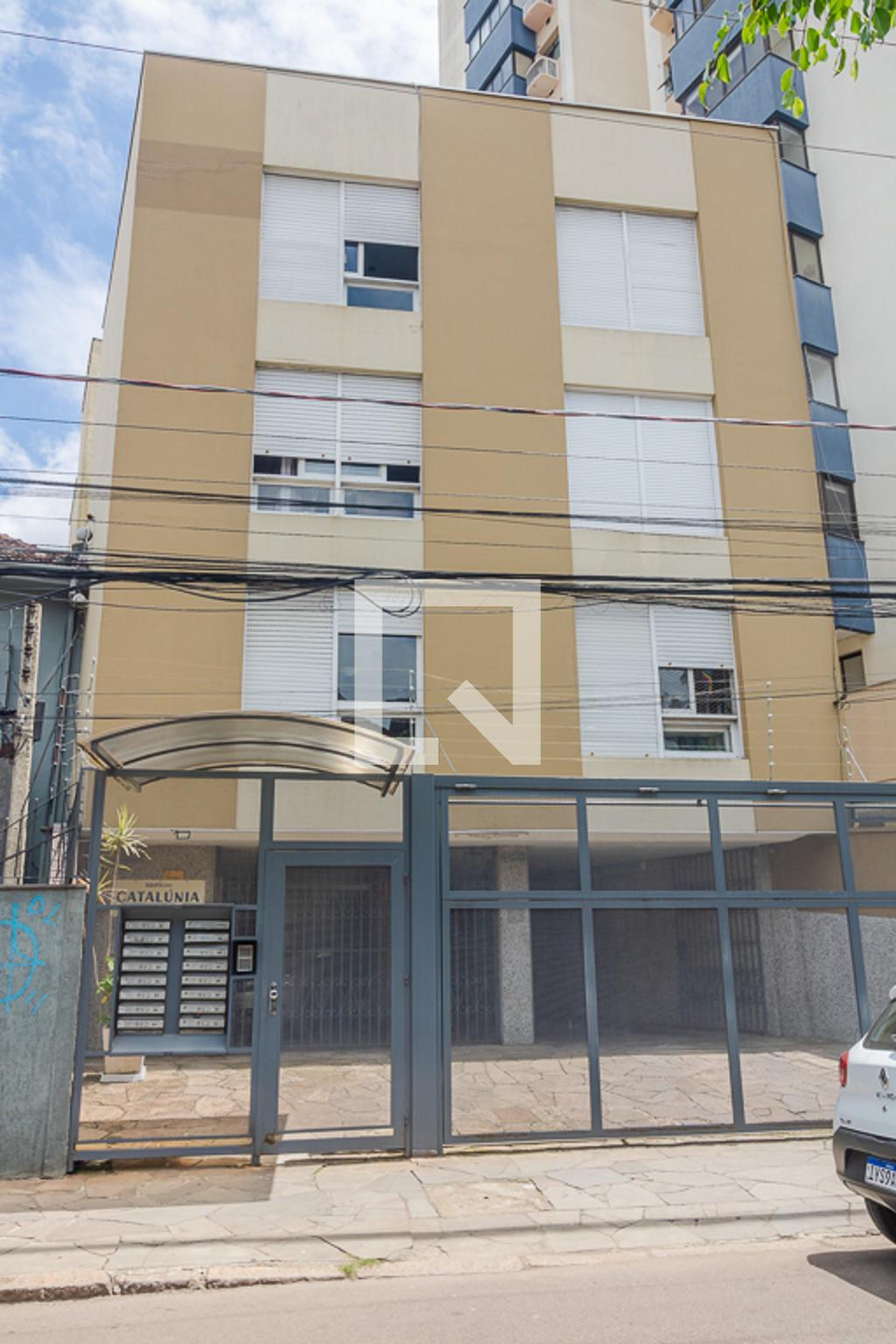 Fachada Edifício Catalúnia