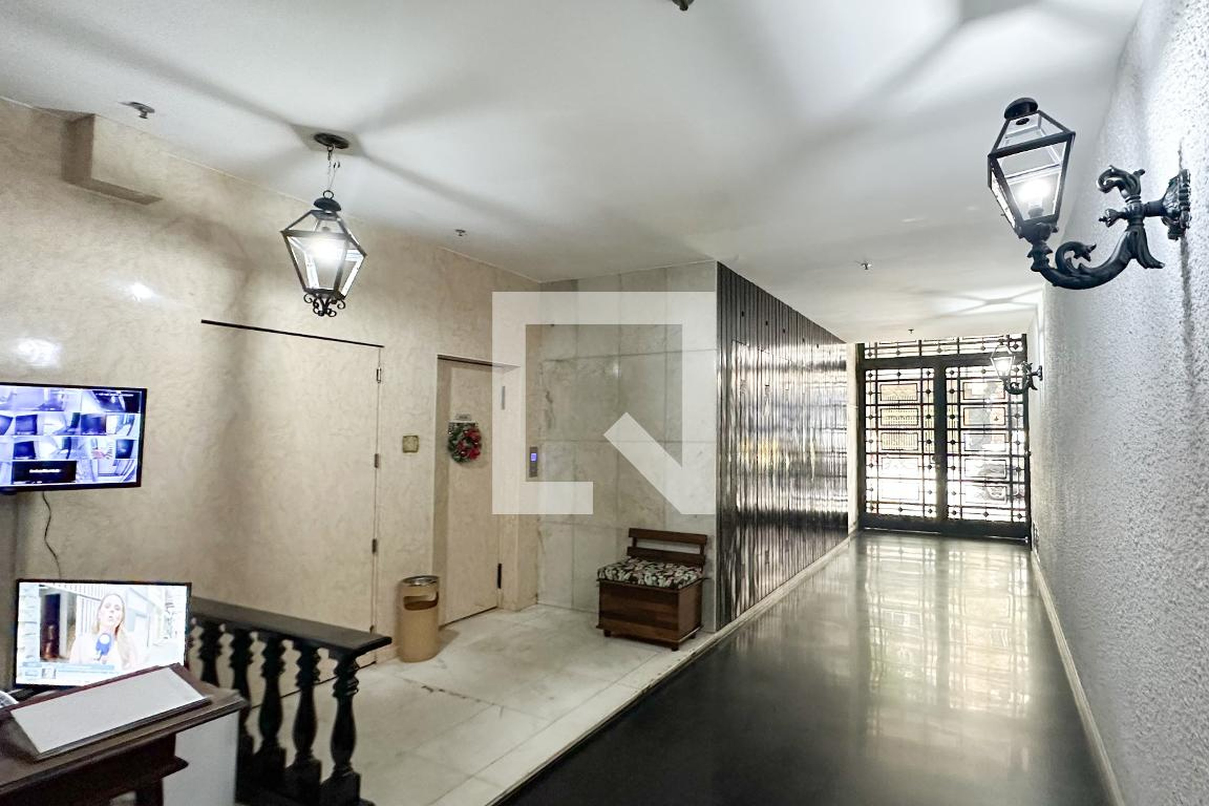 Entrada - Ed.  Rita Clara