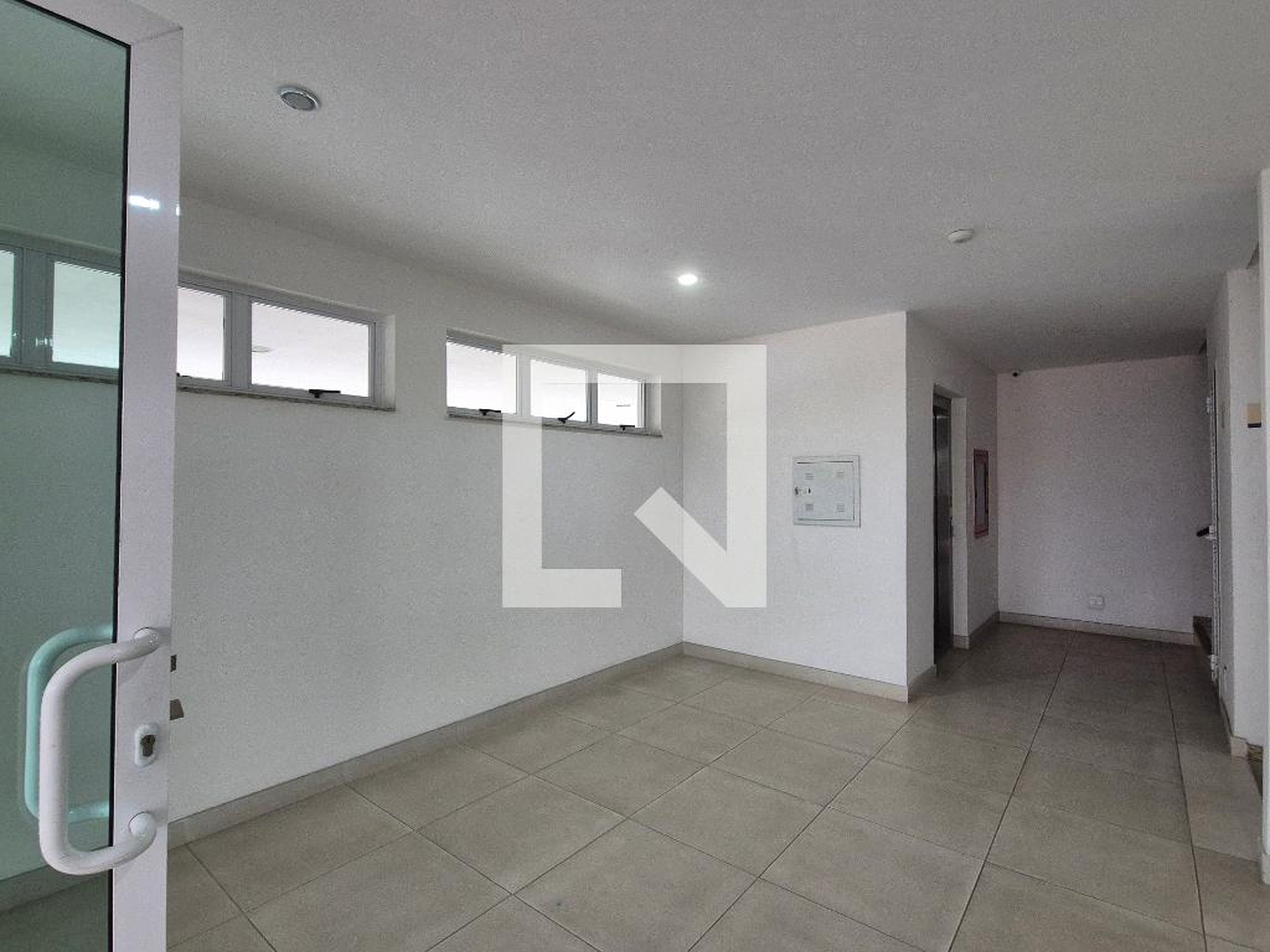 Hall de Entrada - Califórnia Coast