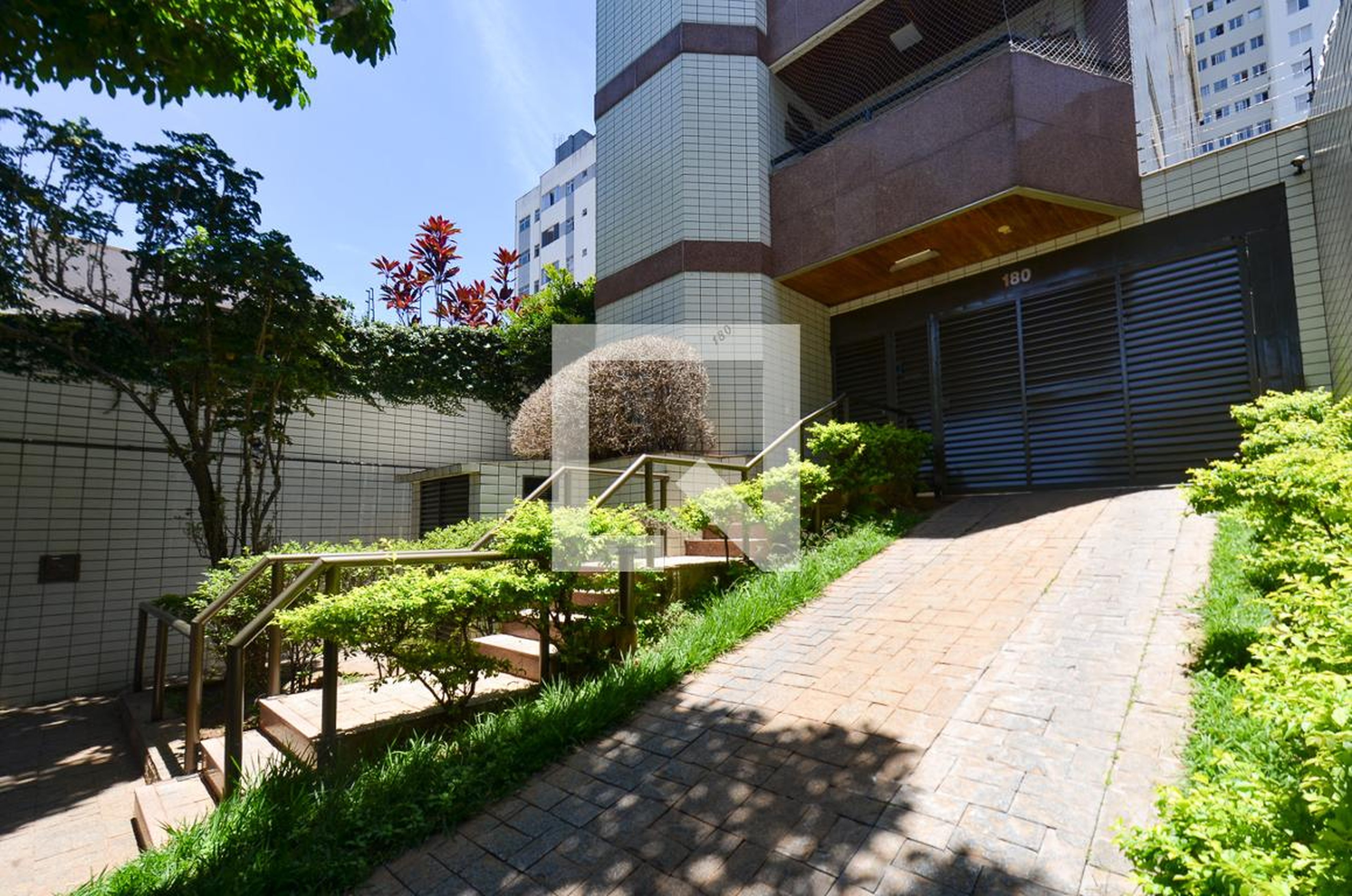 Entrada - Rua Amapá, 180