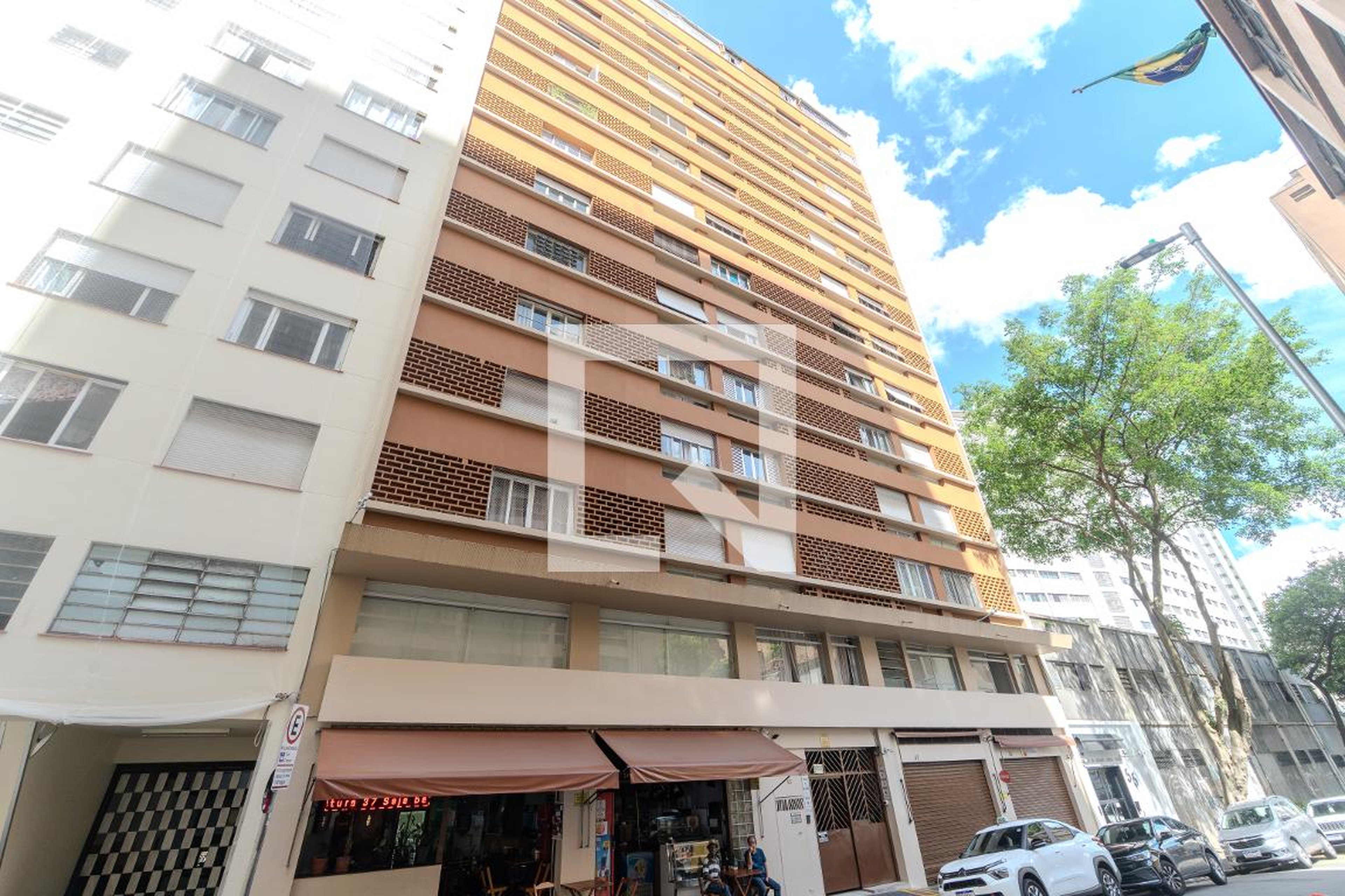 Fachada Edifício Viaduto Jacarei