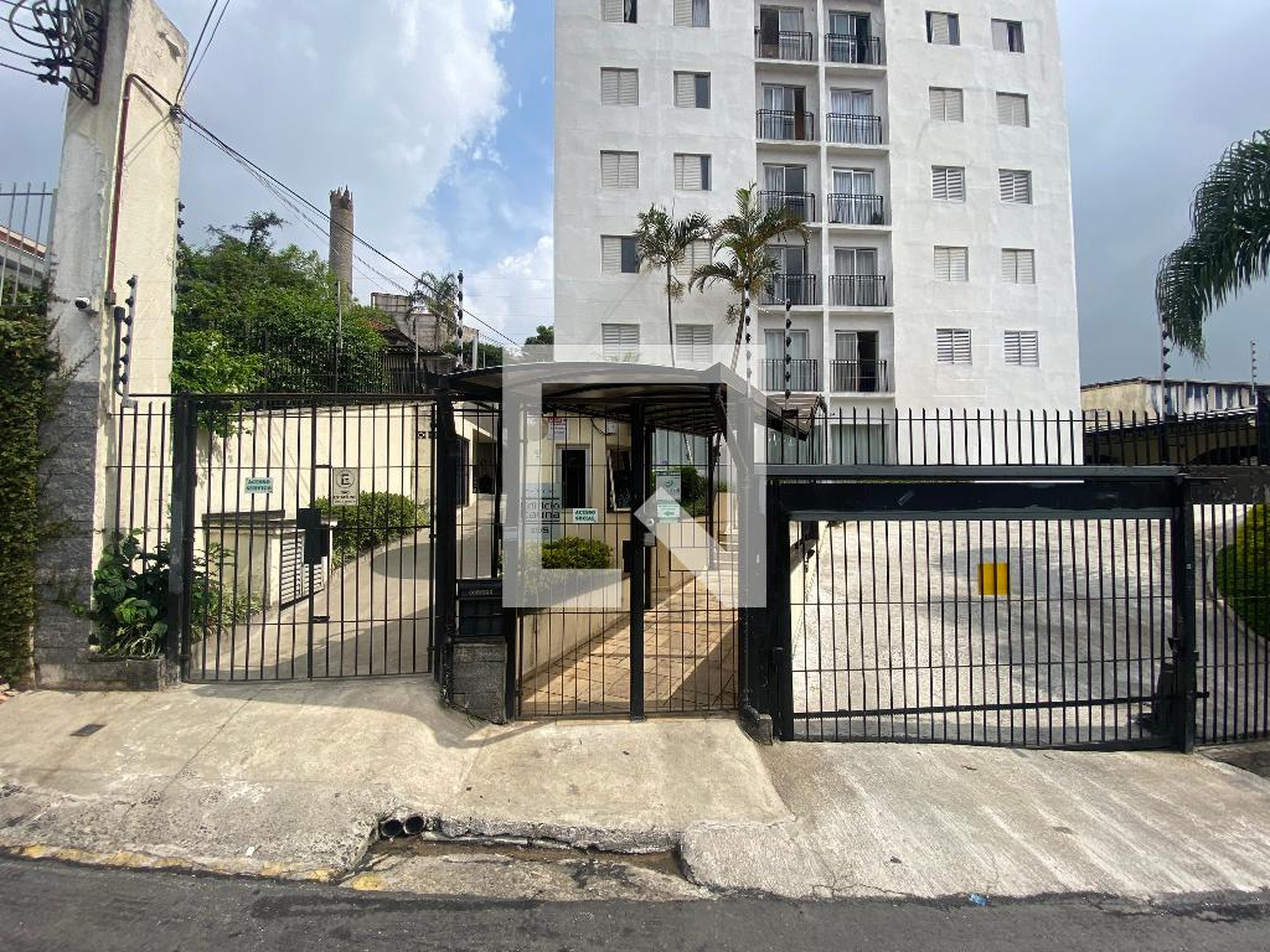 Fachada Edifício Itaúna