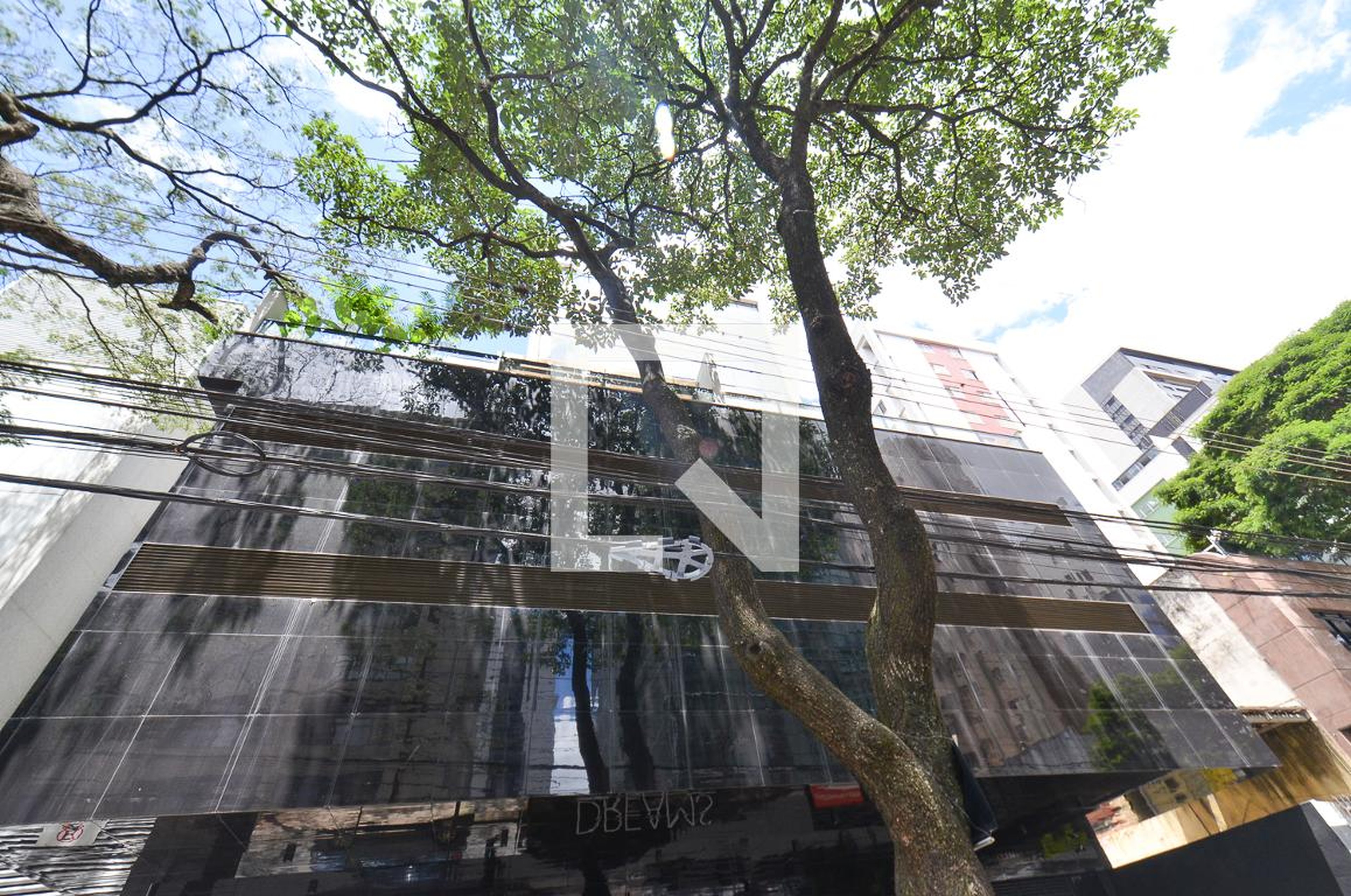 Fachada Condomínio em Rua Gonçalves Dias, 31