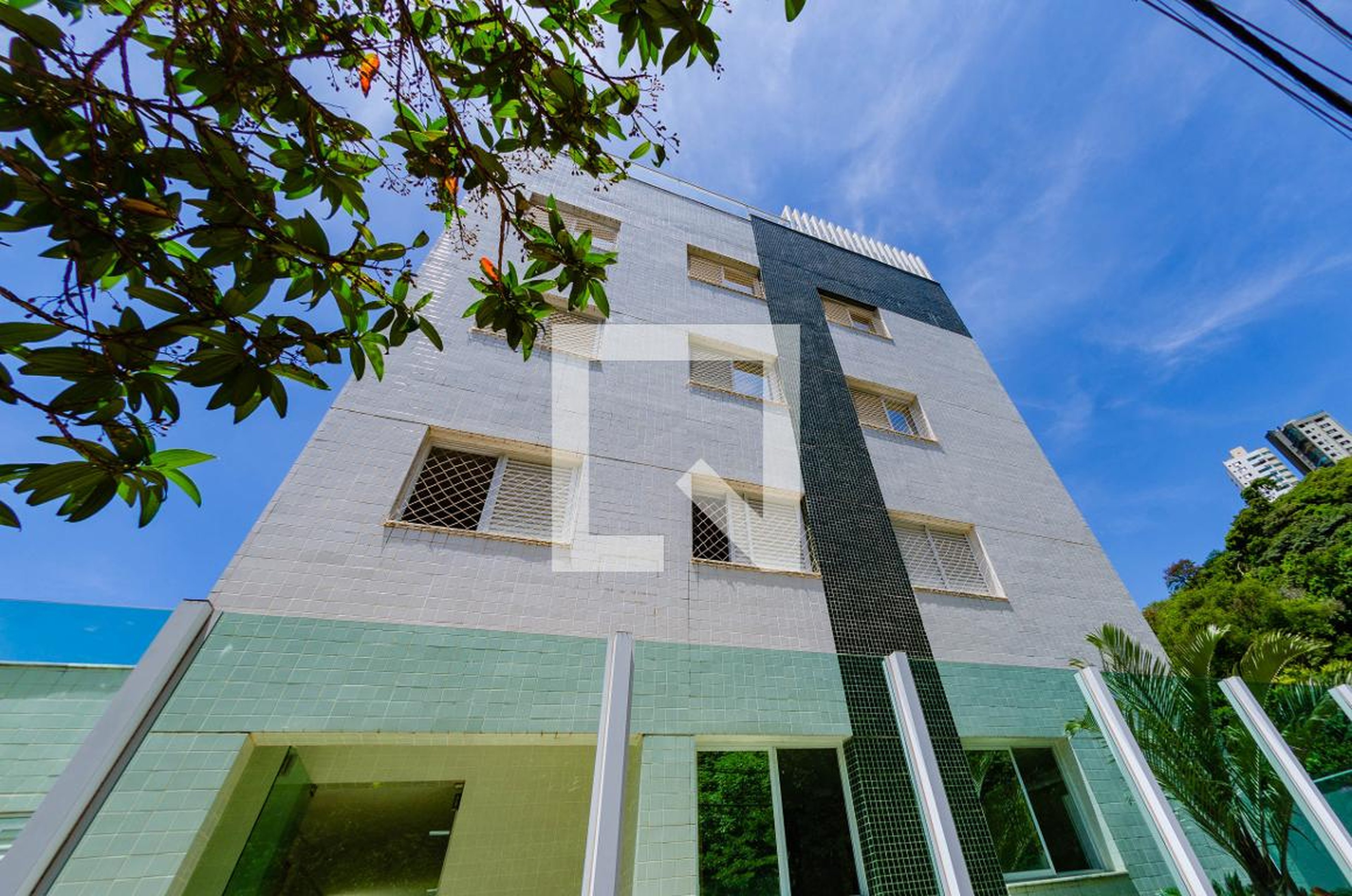 Fachada Edifício Louis Costa