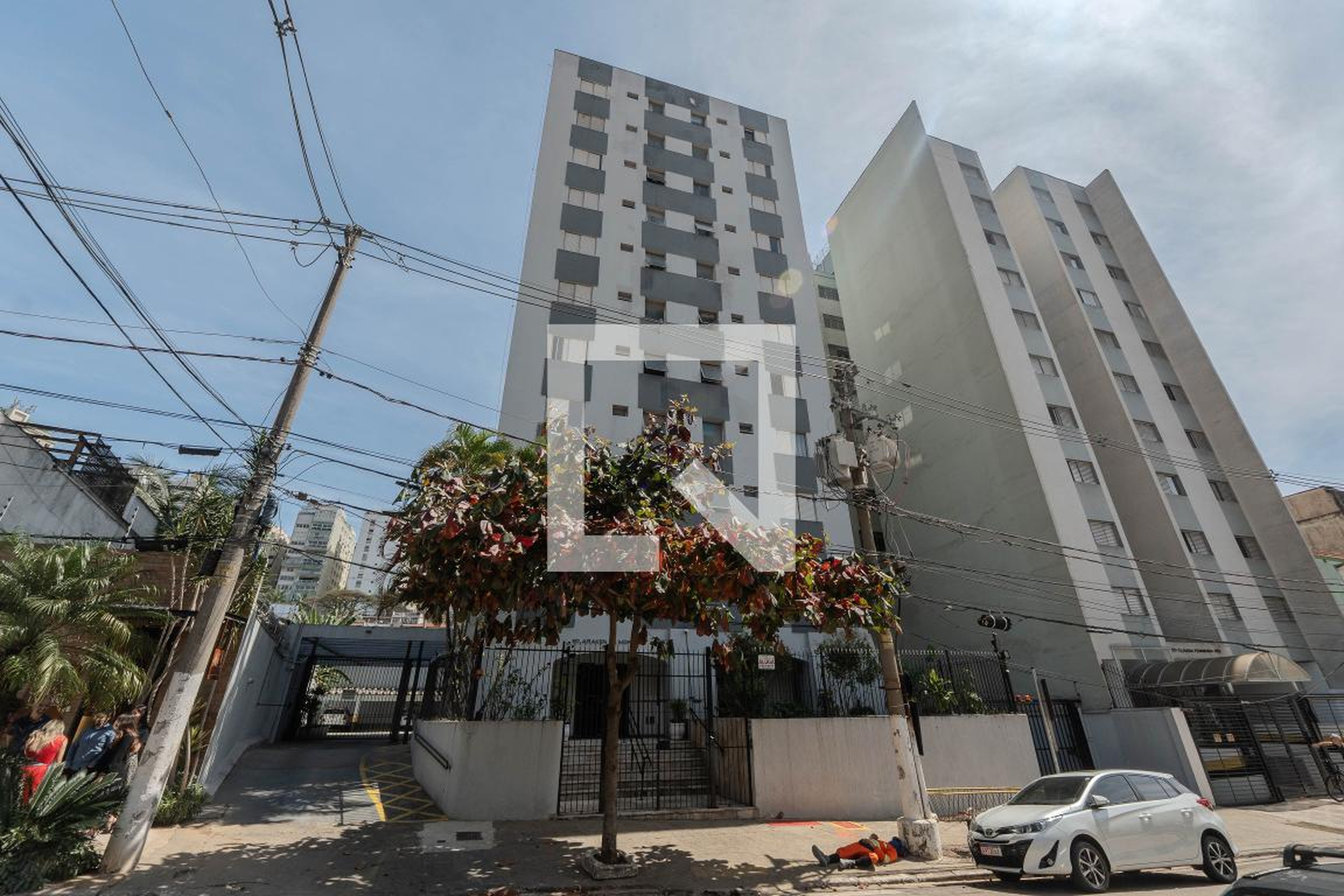 Fachada Condomínio em Rua Rui Barbosa, 546