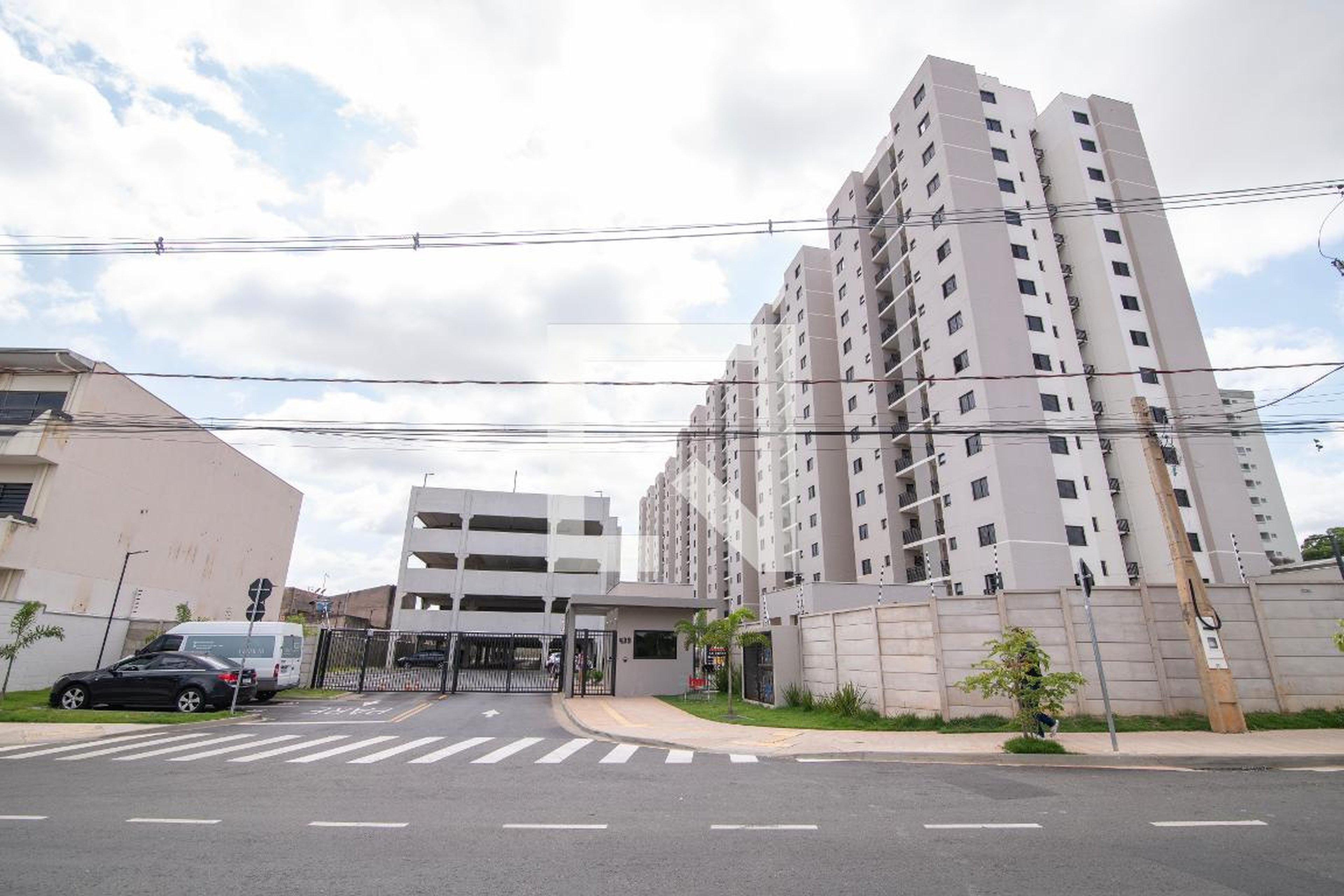 Fachada Condomínio HM Intense