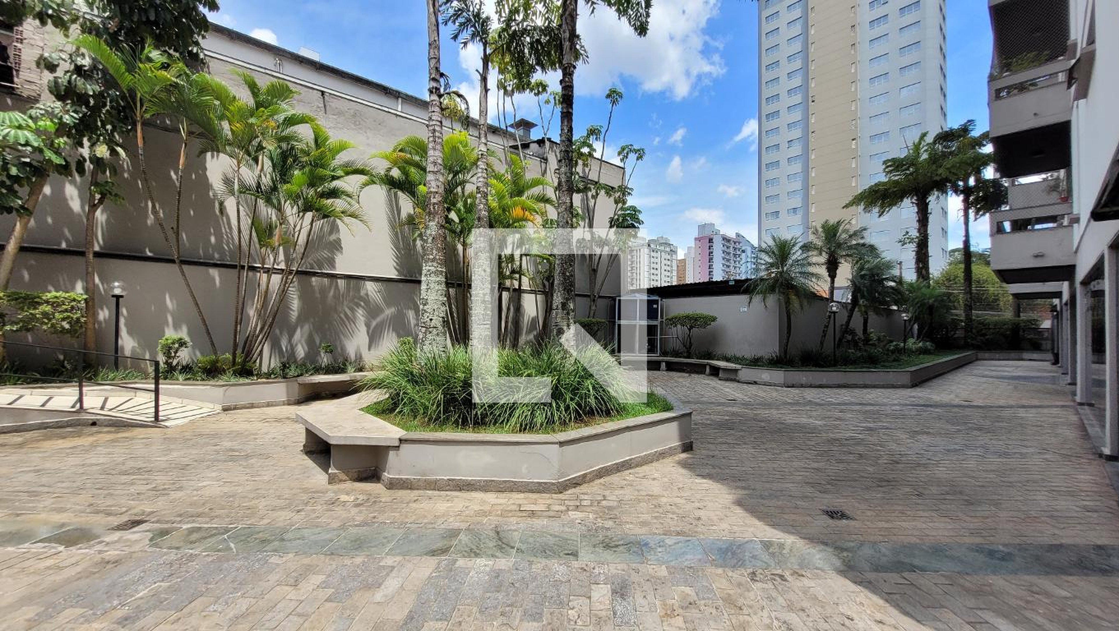 Área externa - Ville Des Sevres