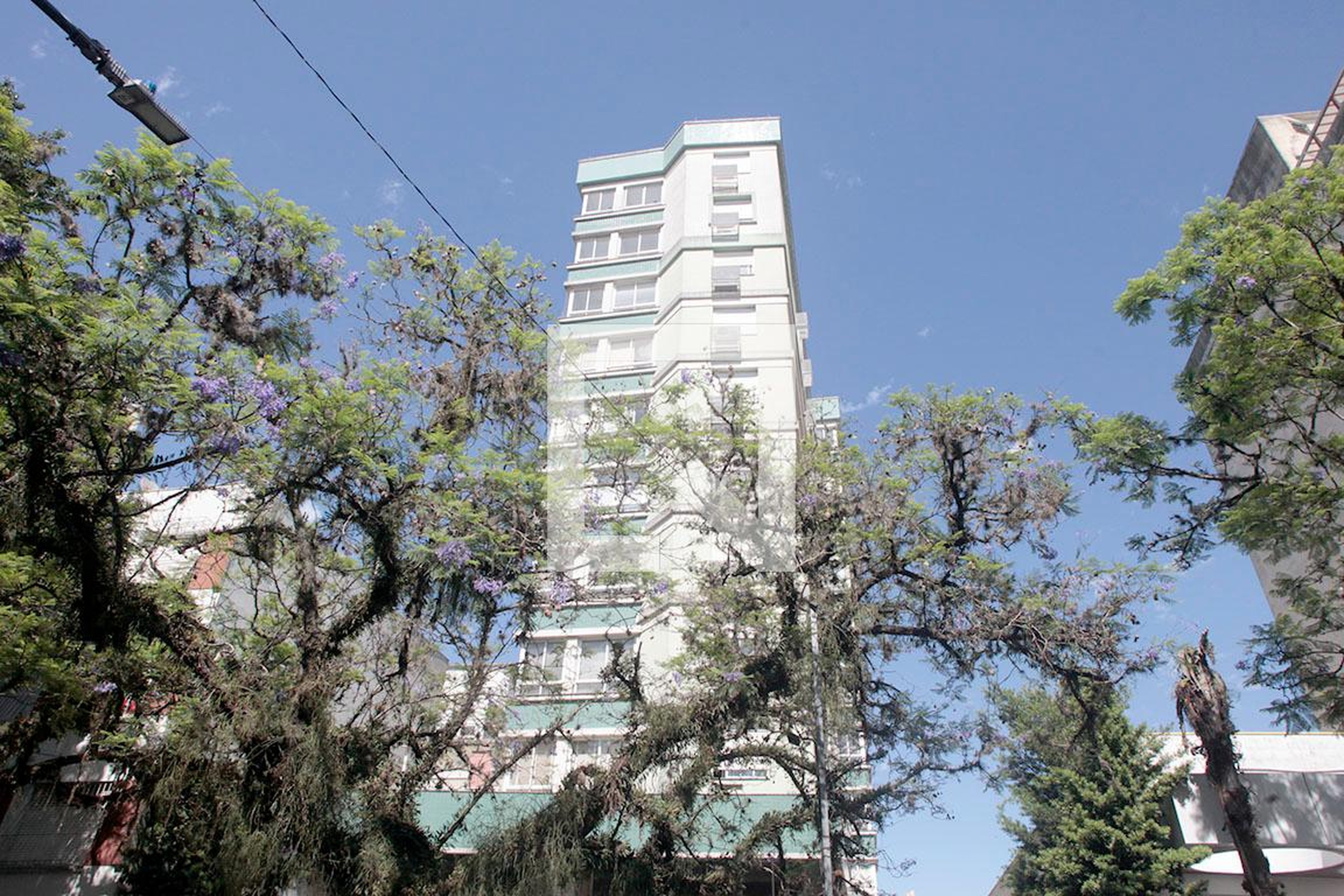 Fachada Condomínio em Rua Ramiro Barcelos, 1895