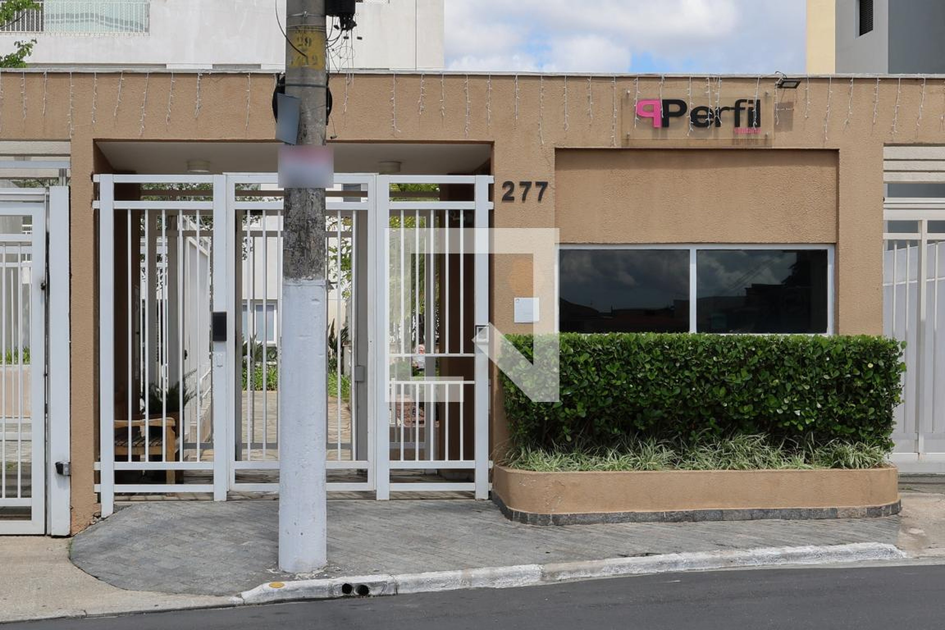 Fachada do condomínio Condomínio Perfil Santana