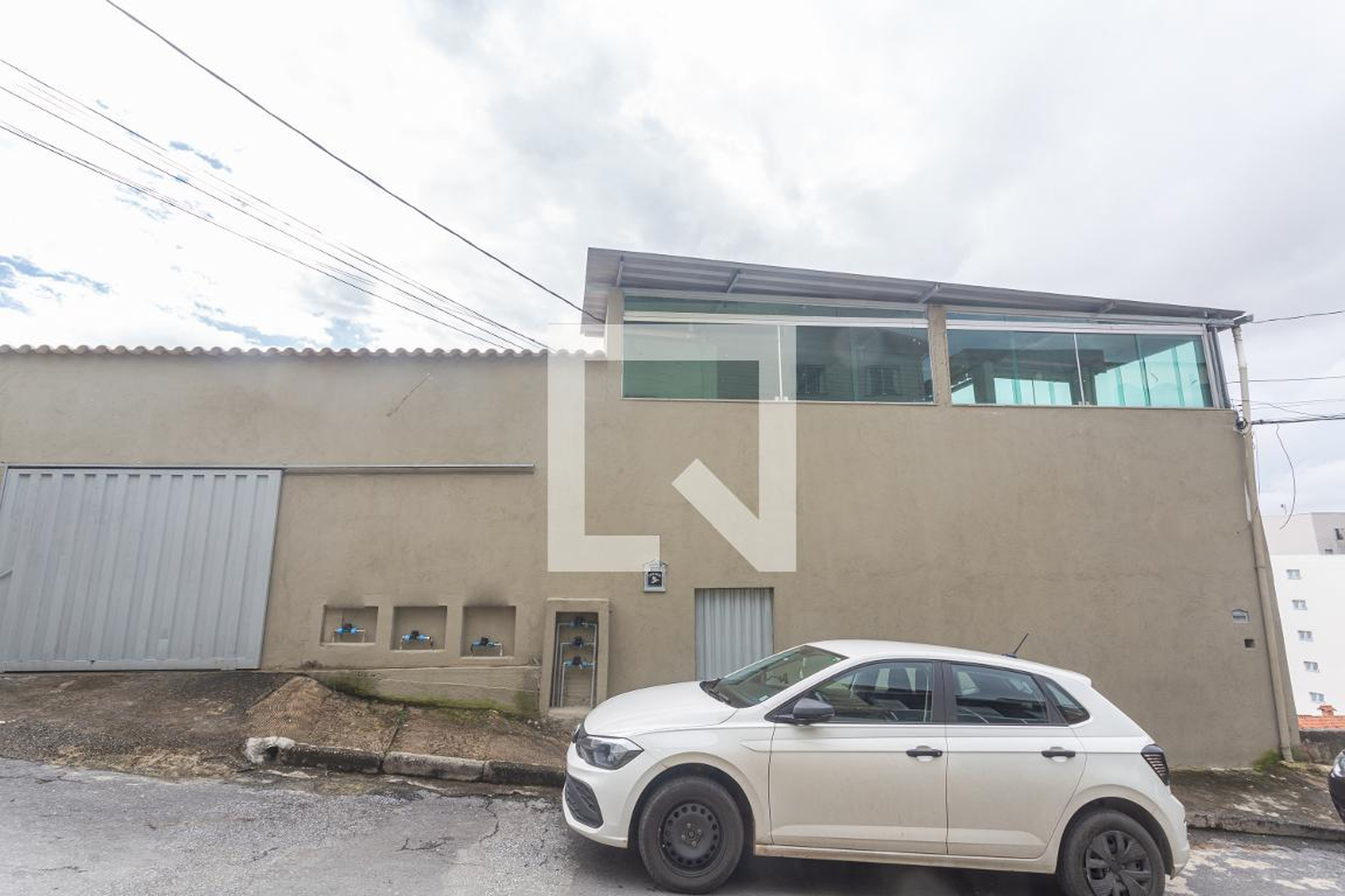 Fachada Condomínio em Rua Dom Pedrito, 523