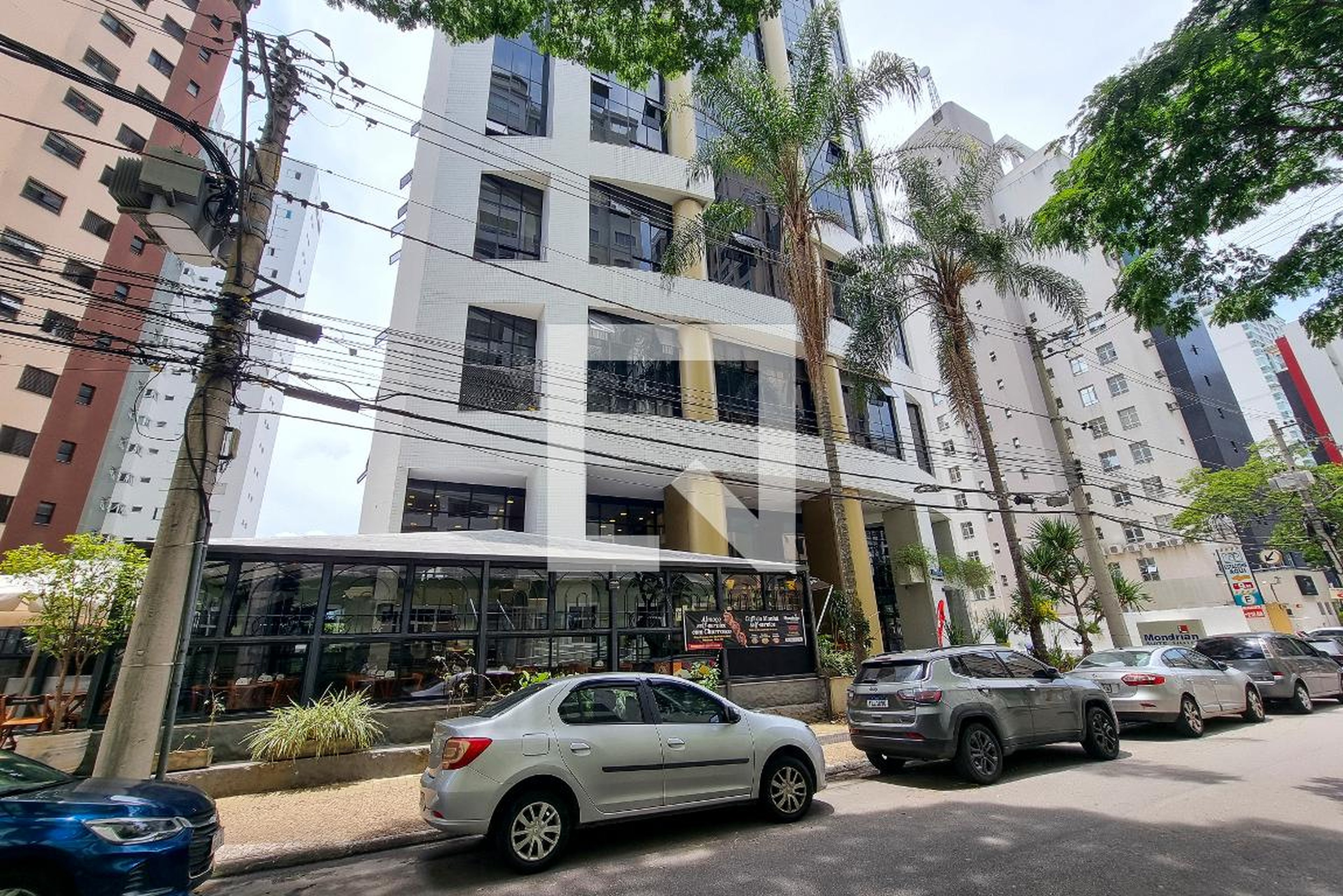 Fachada Condomínio Mondrian