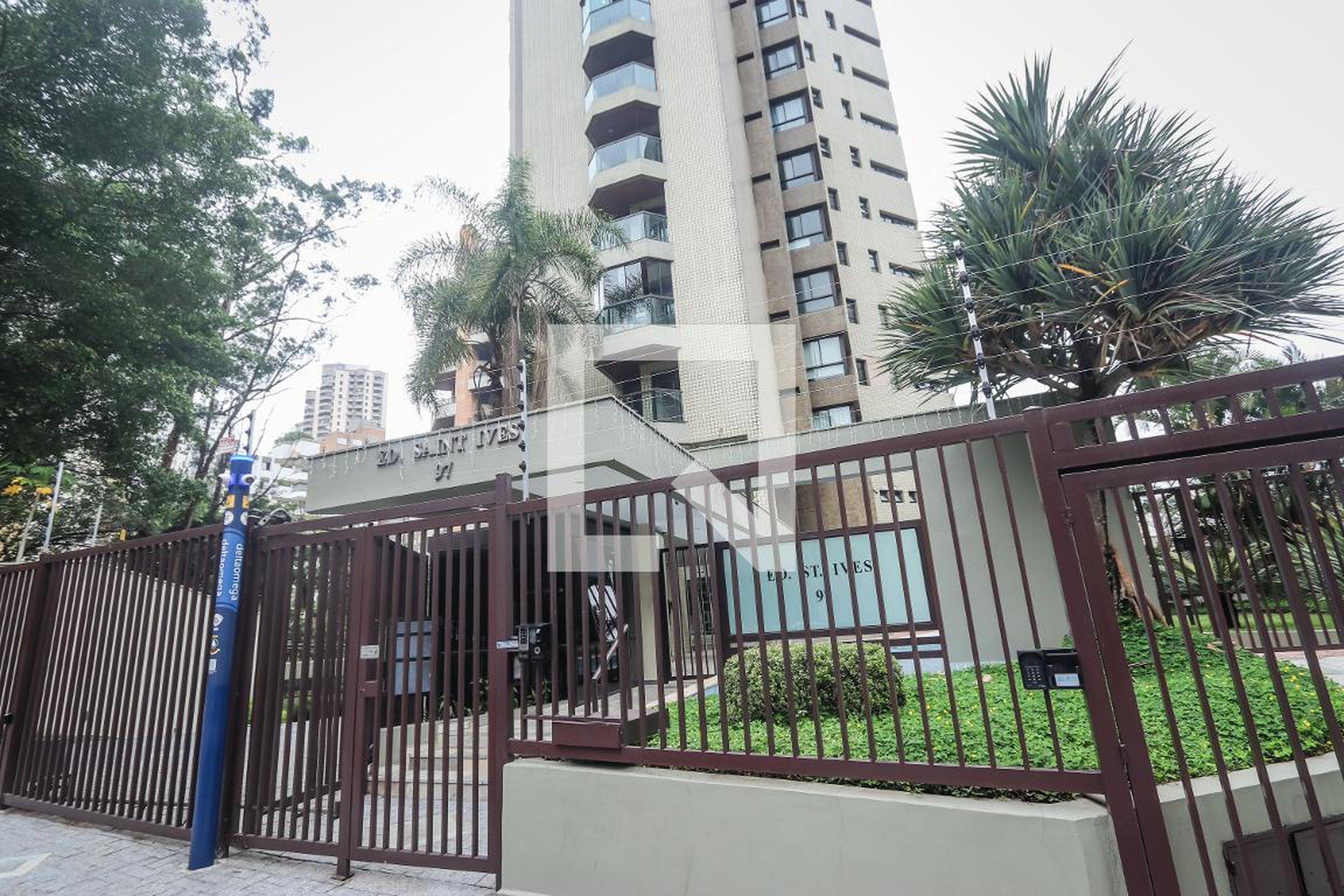 Fachada do Prédio Condomínio Saint Ives