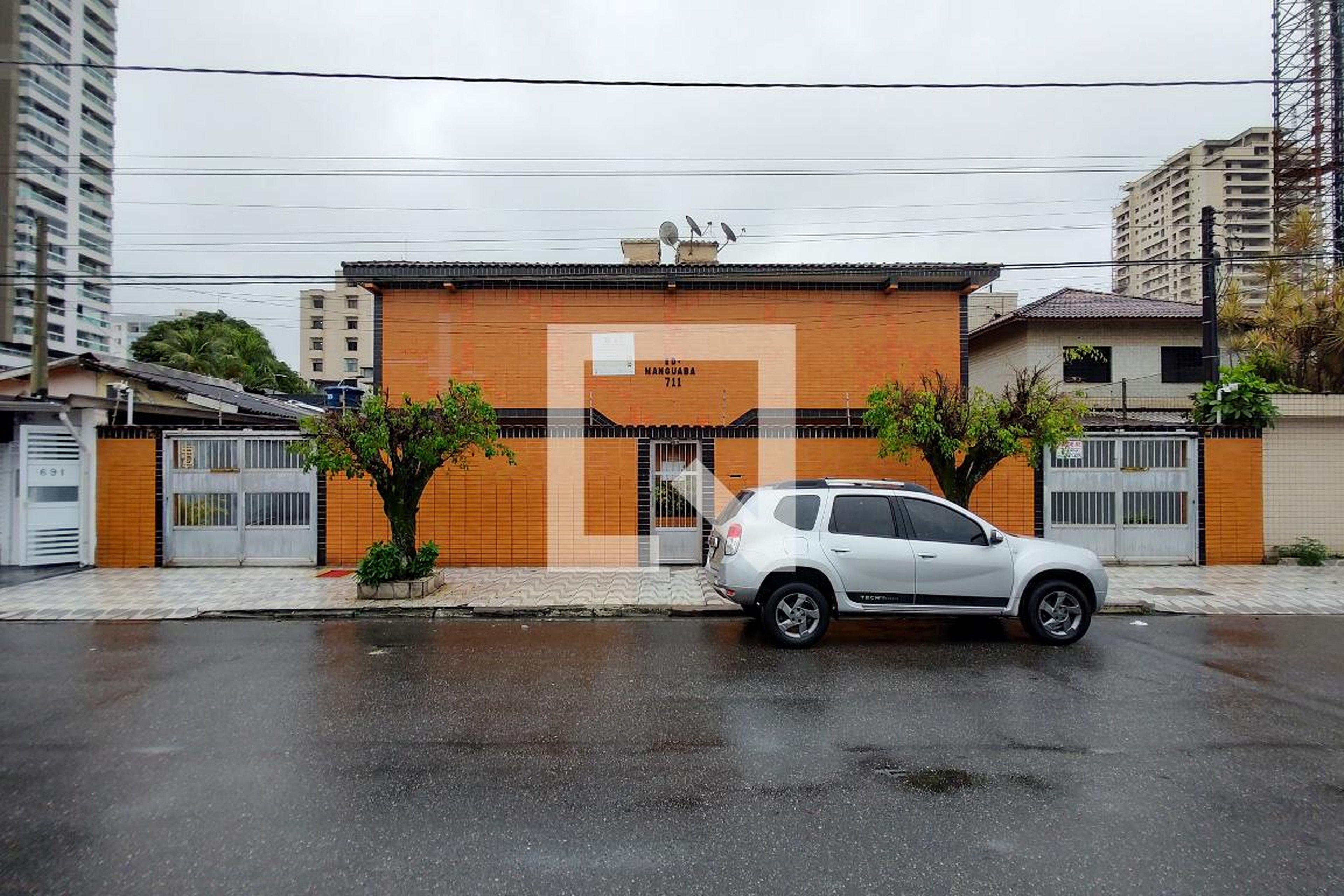 Fachada do Prédio Condomínio manguaba