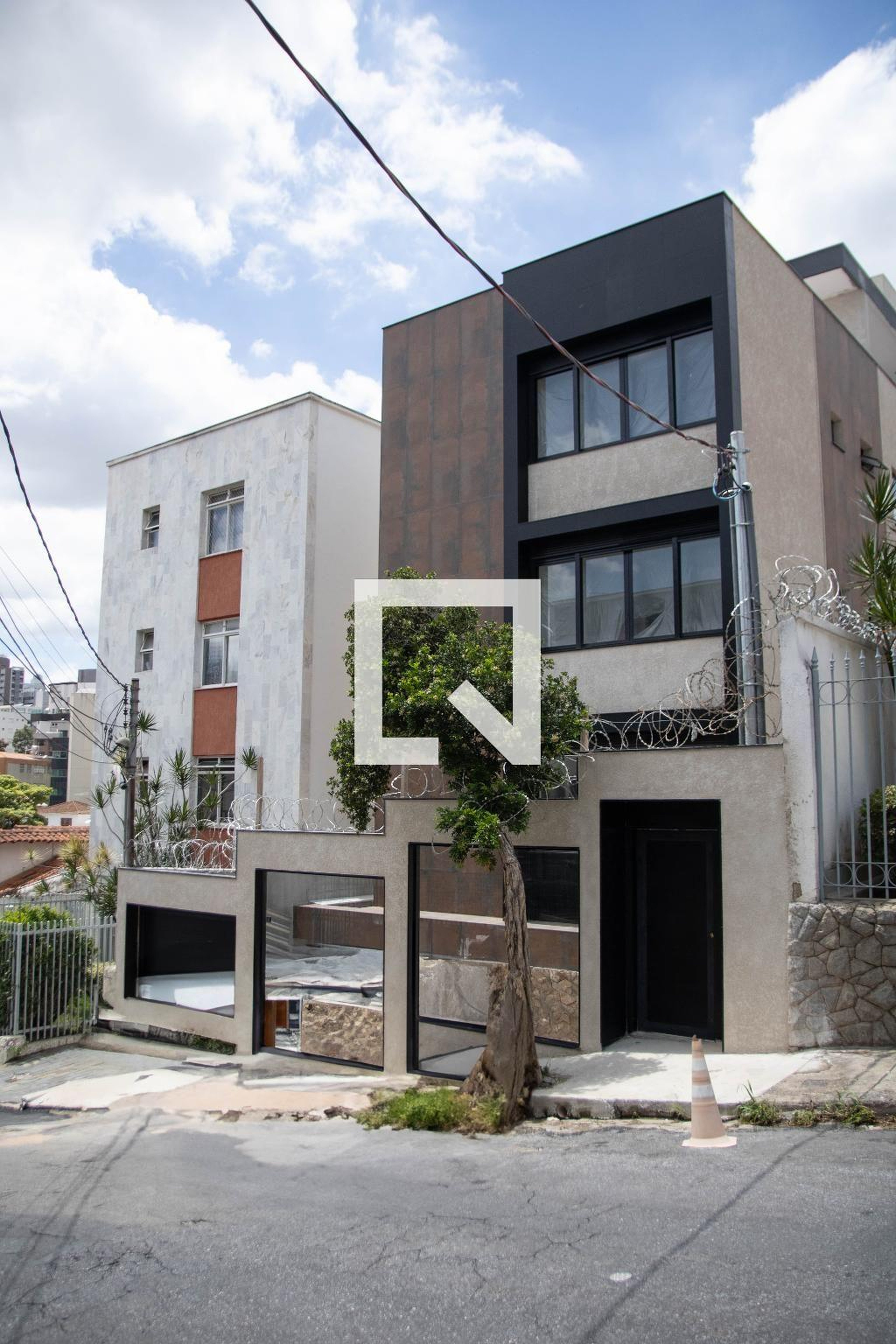 Fachada do Prédio Condomínio em Rua Nepomuceno, 193