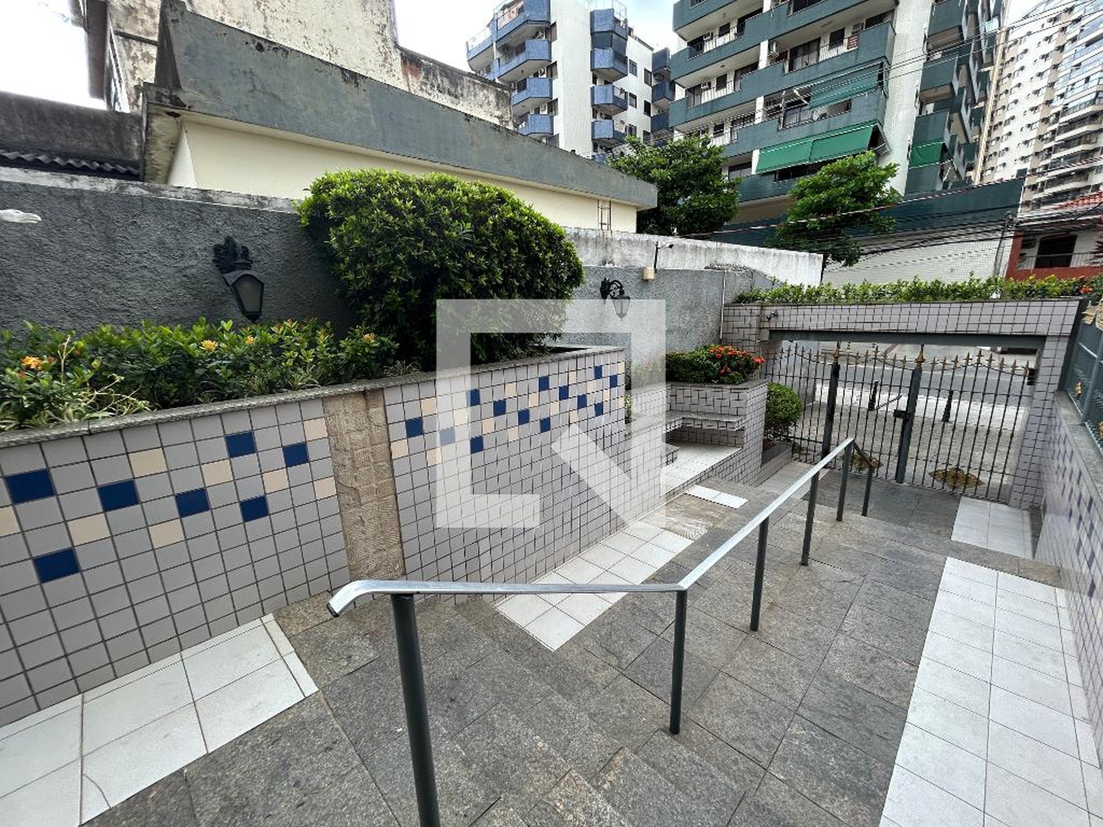 Entrada - Campo de Lobato