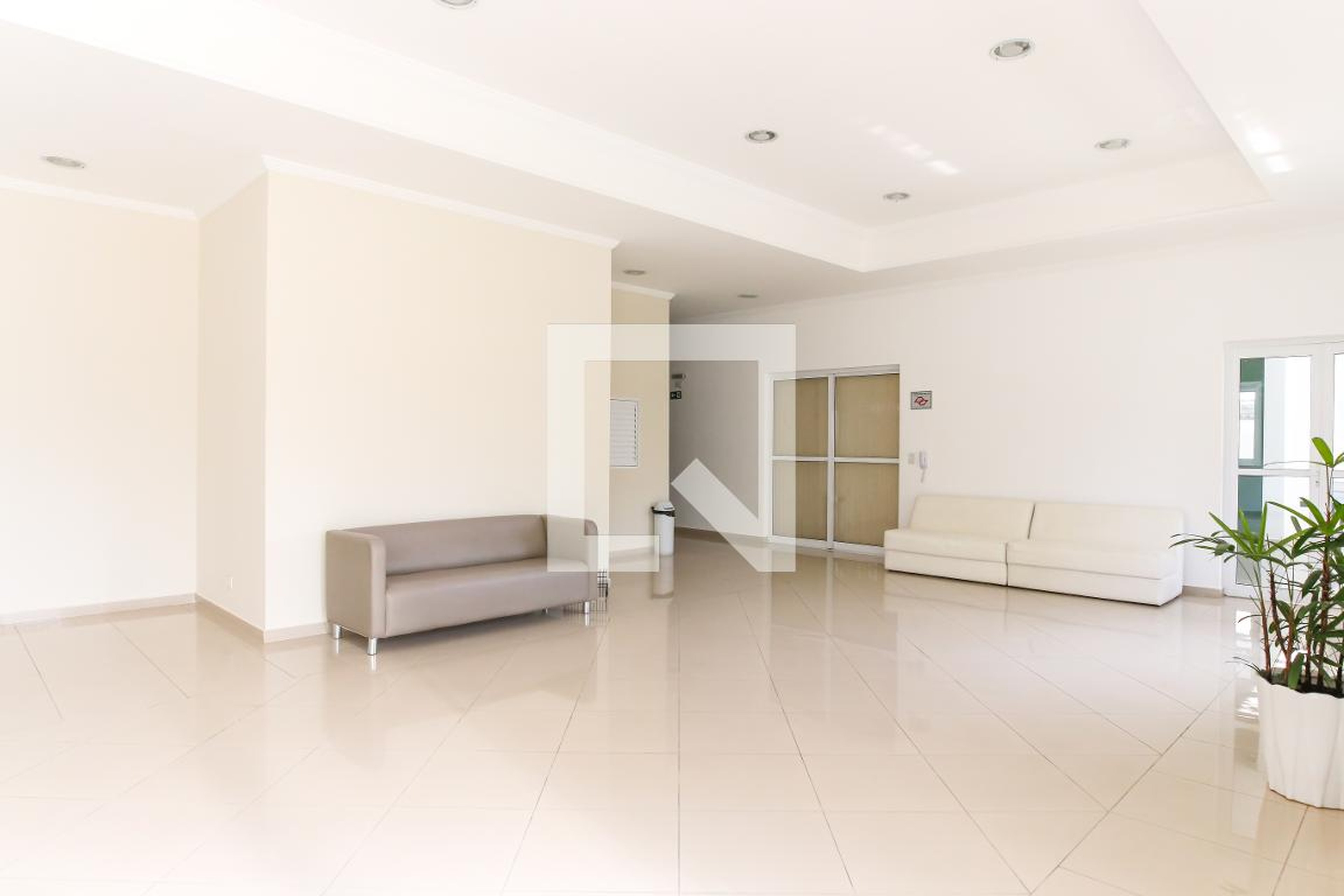 Hall - Edifício Solar Paraiso