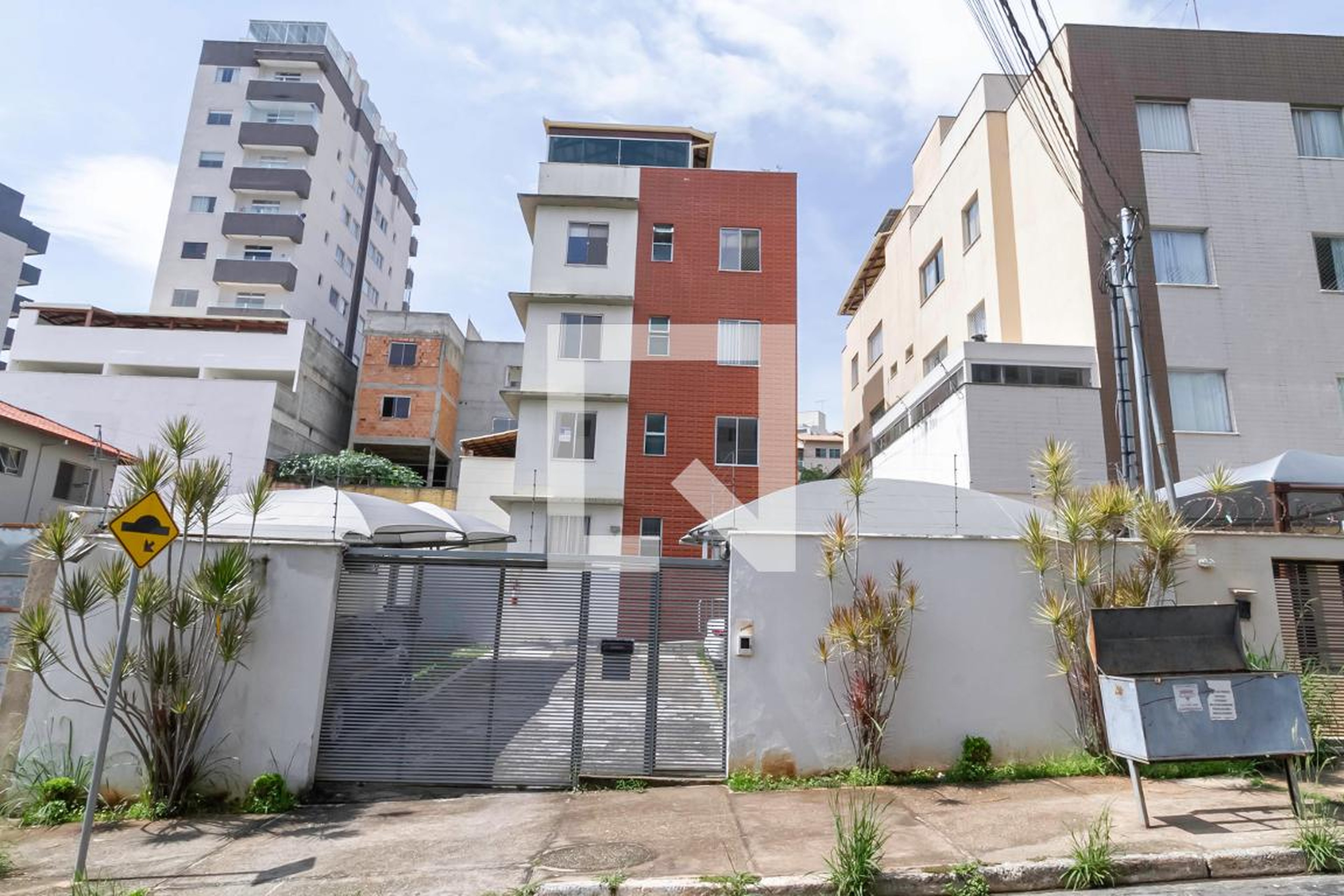 Fachada Residencial Flamingos