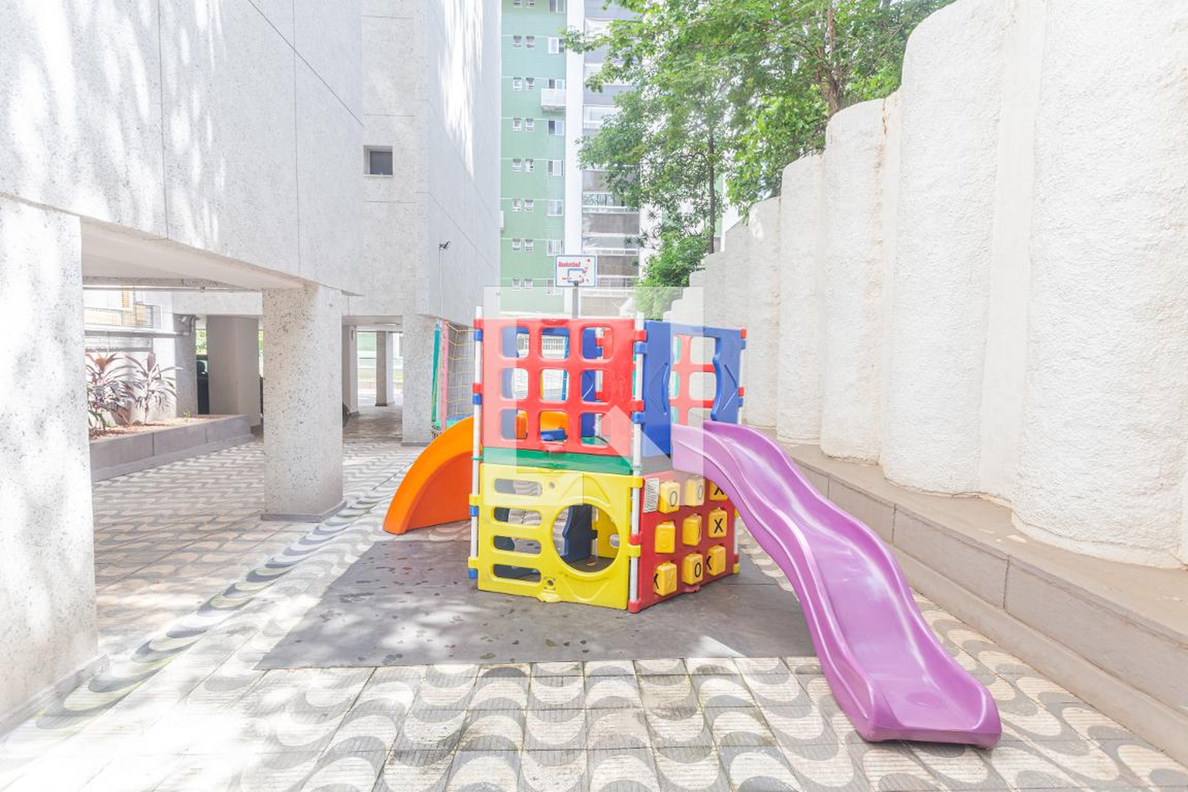 Playground - Edifício Maison