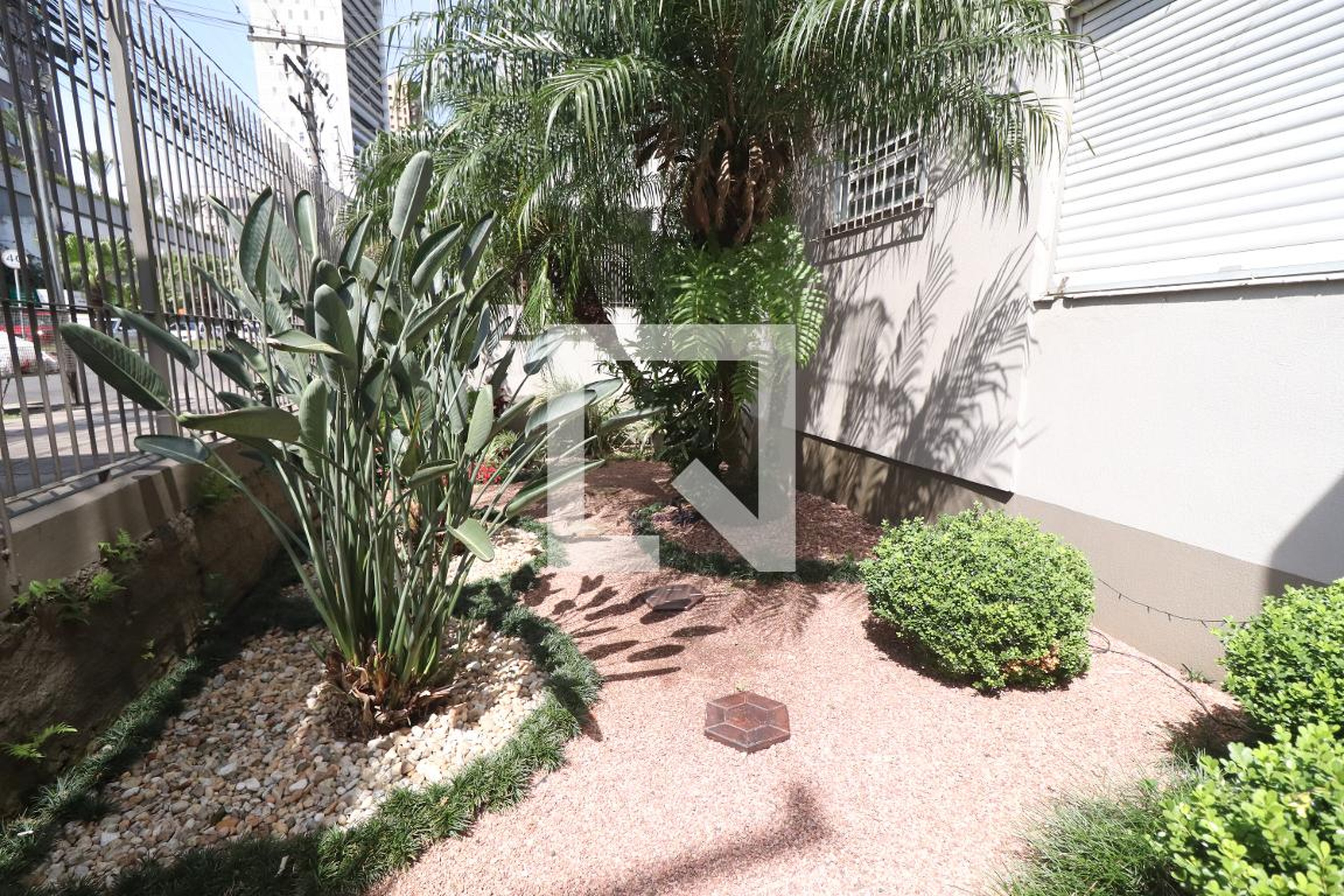 Fachada Condomínio em Avenida Doutor Maurício Cardoso, 961