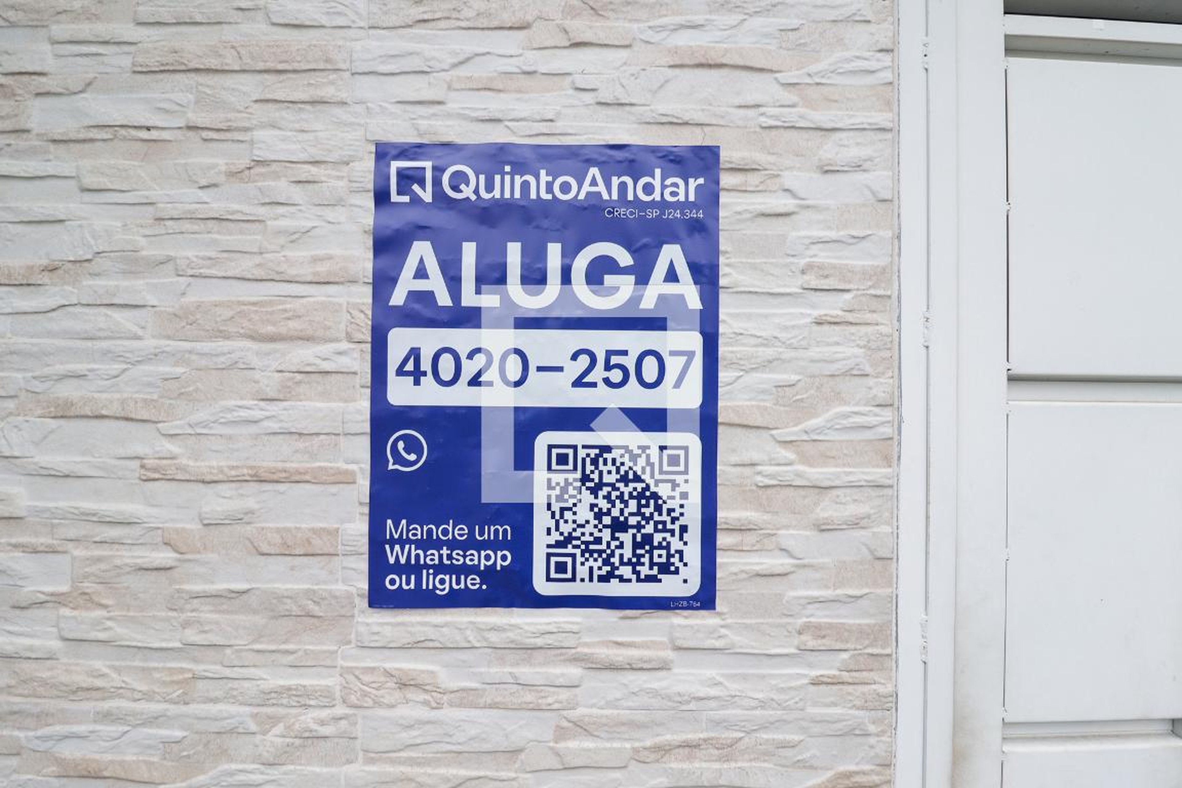 Fachada Condomínio em Rua Santa Eudóxia, 894