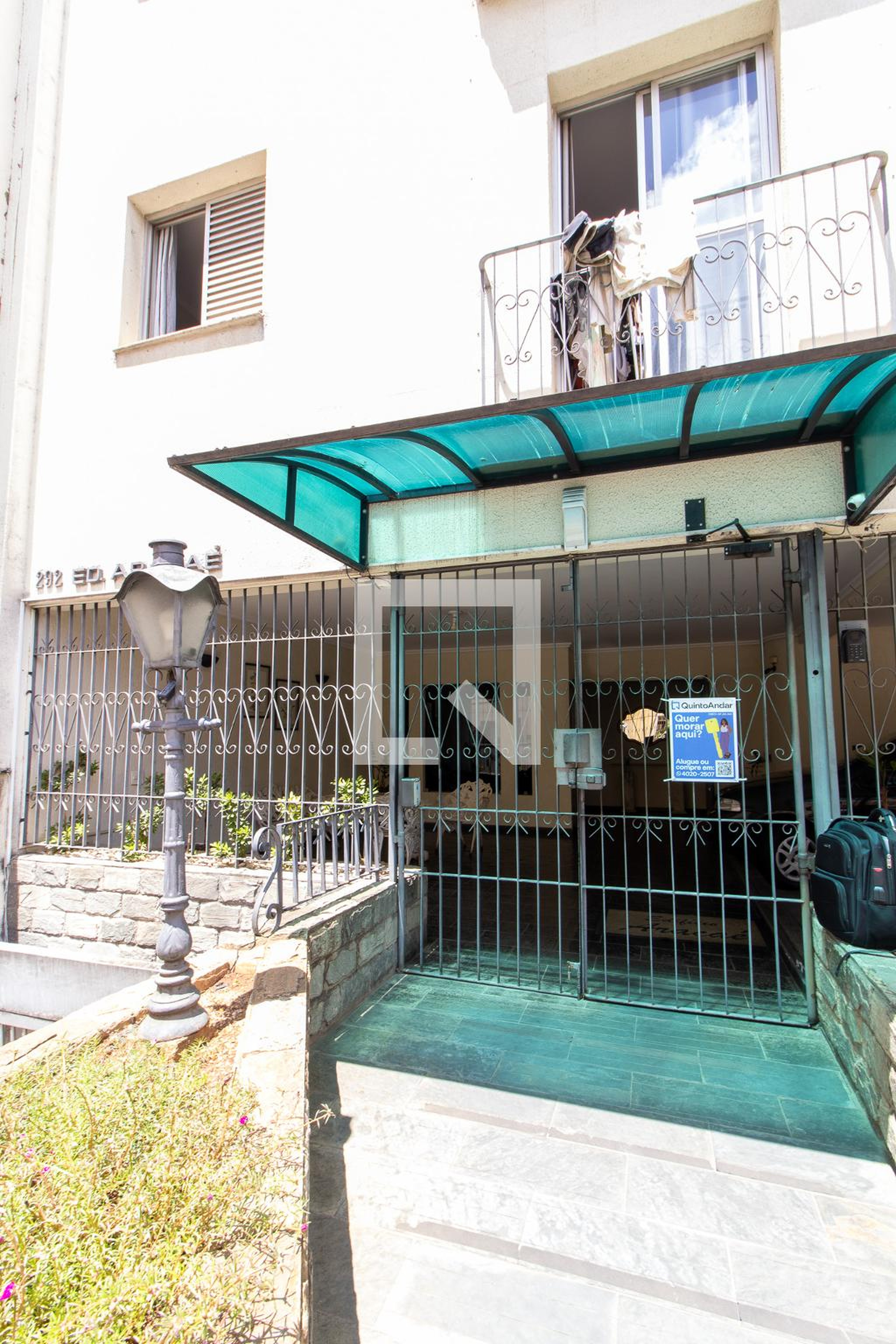 Fachada Condomínio em Rua Barão de Jaguara, 292