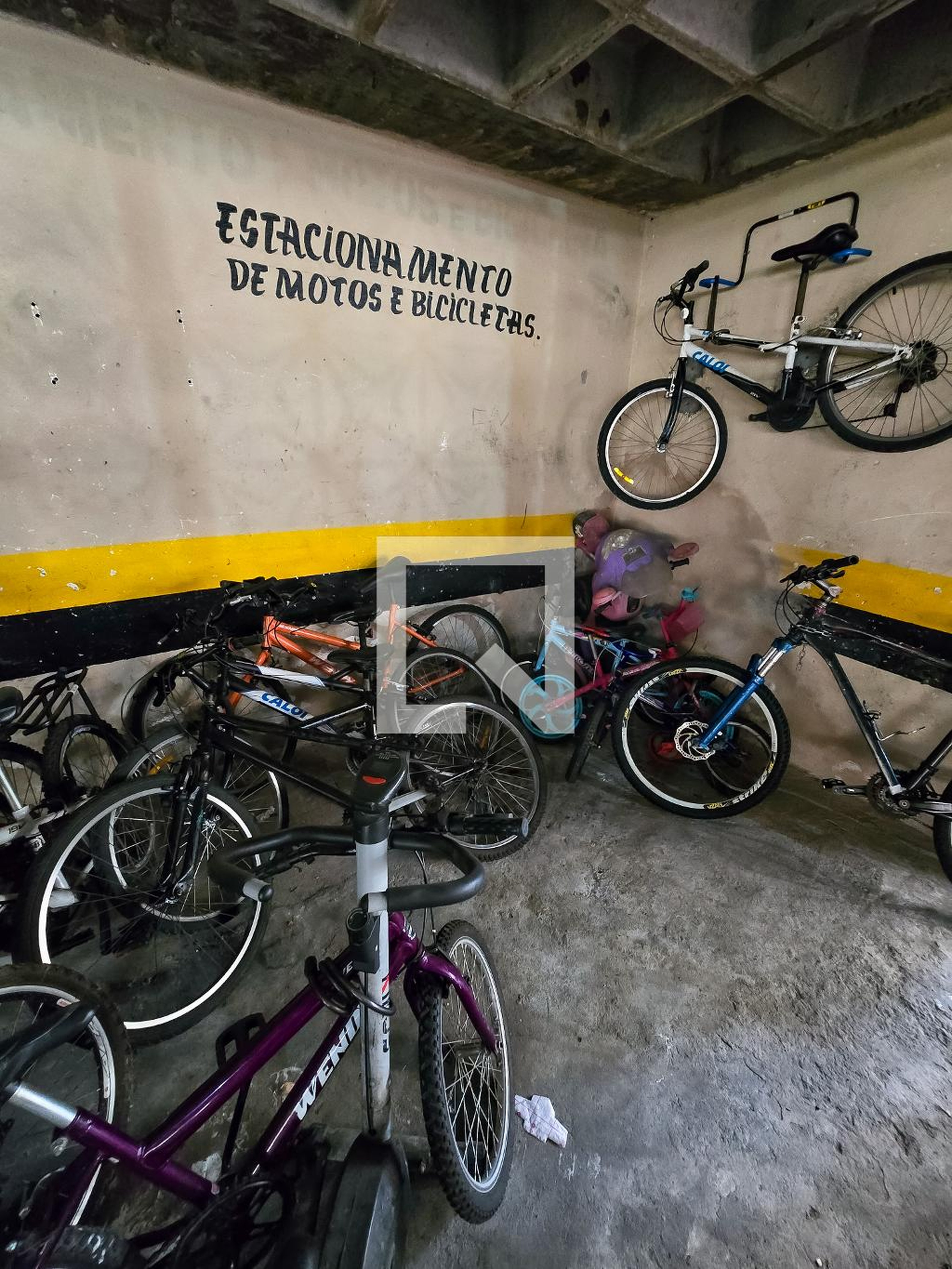 Bicicletário - Residencial Almirante Gastão Motta