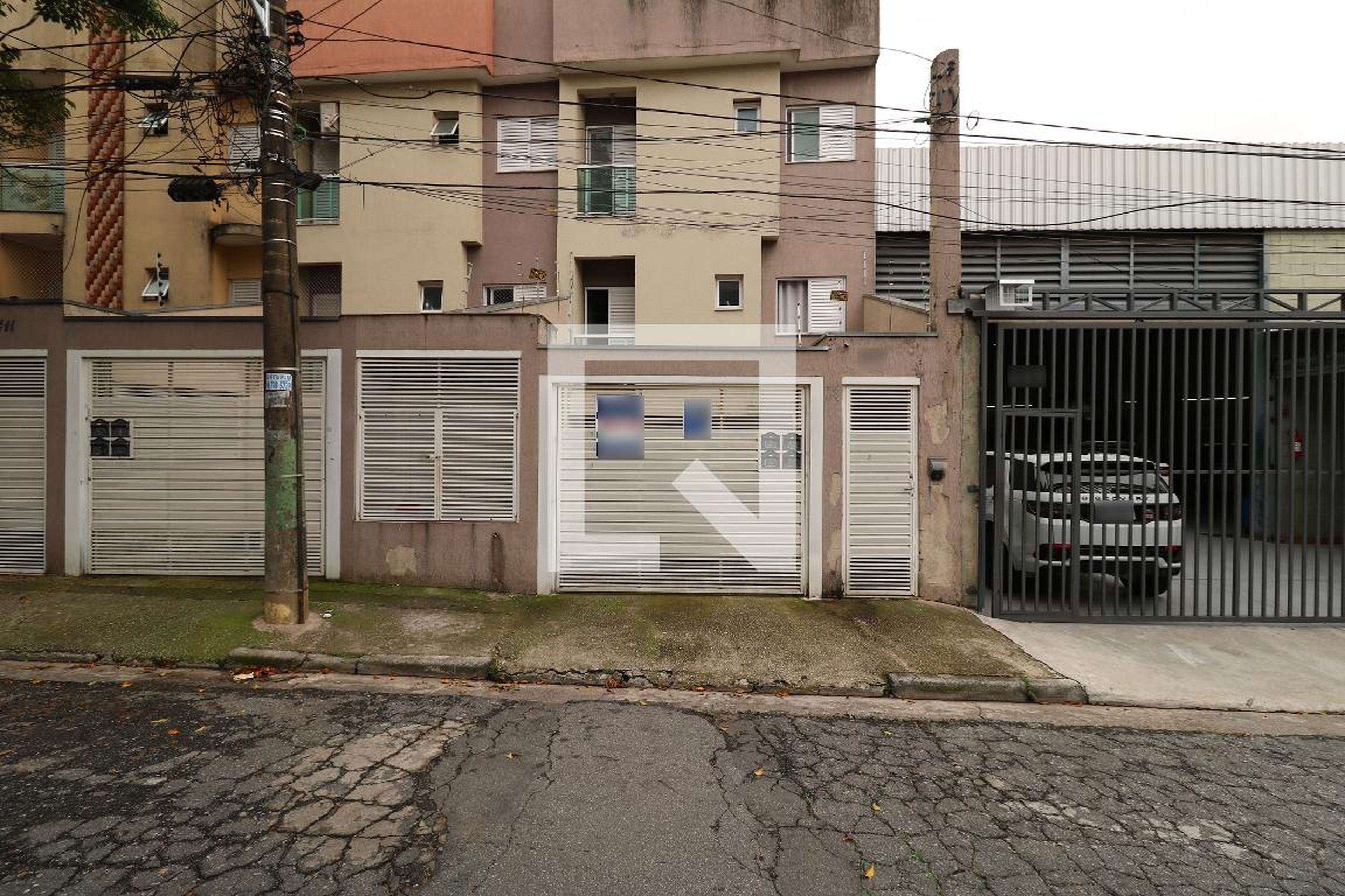 Fachada Condomínio em Rua Vaticano, 417