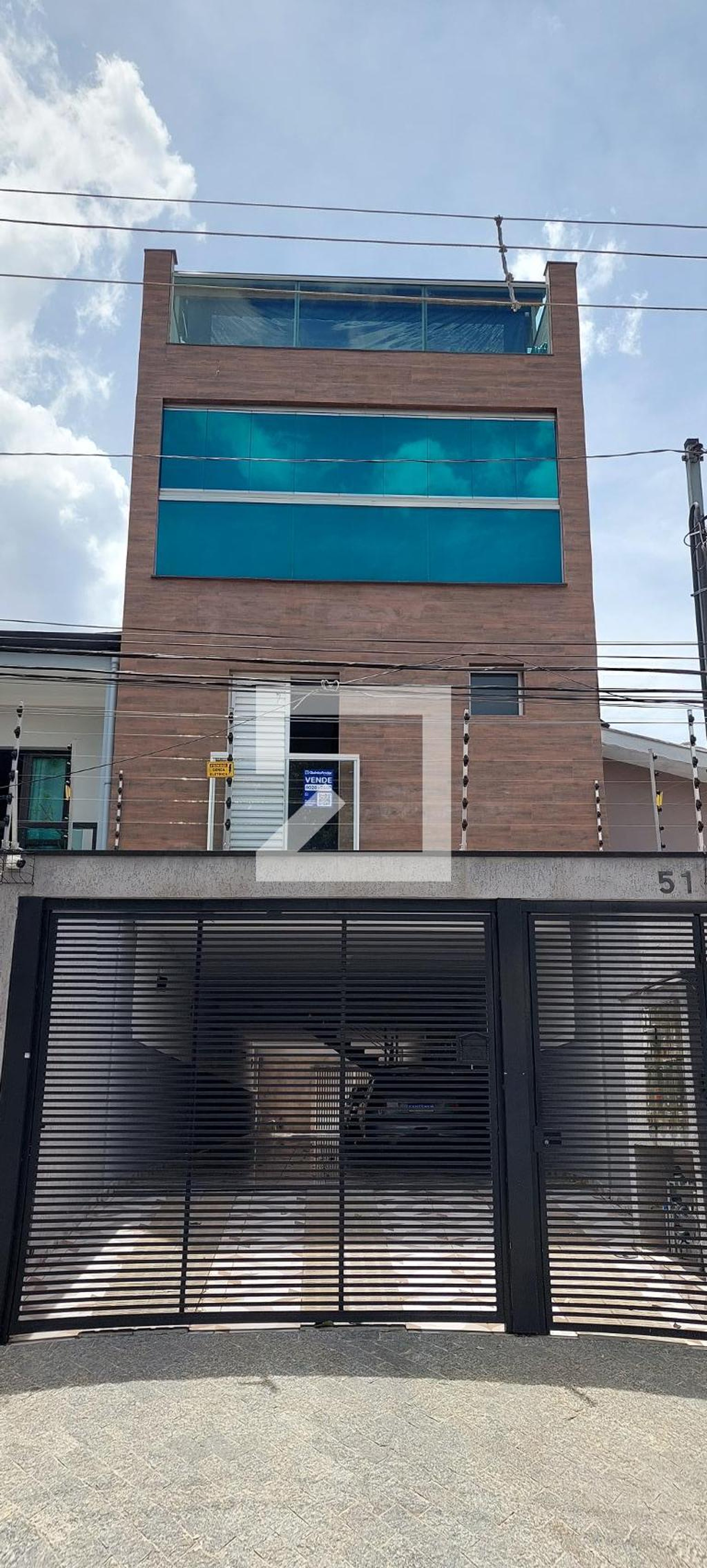 Fachada Condomínio em Rua Tefé, 51