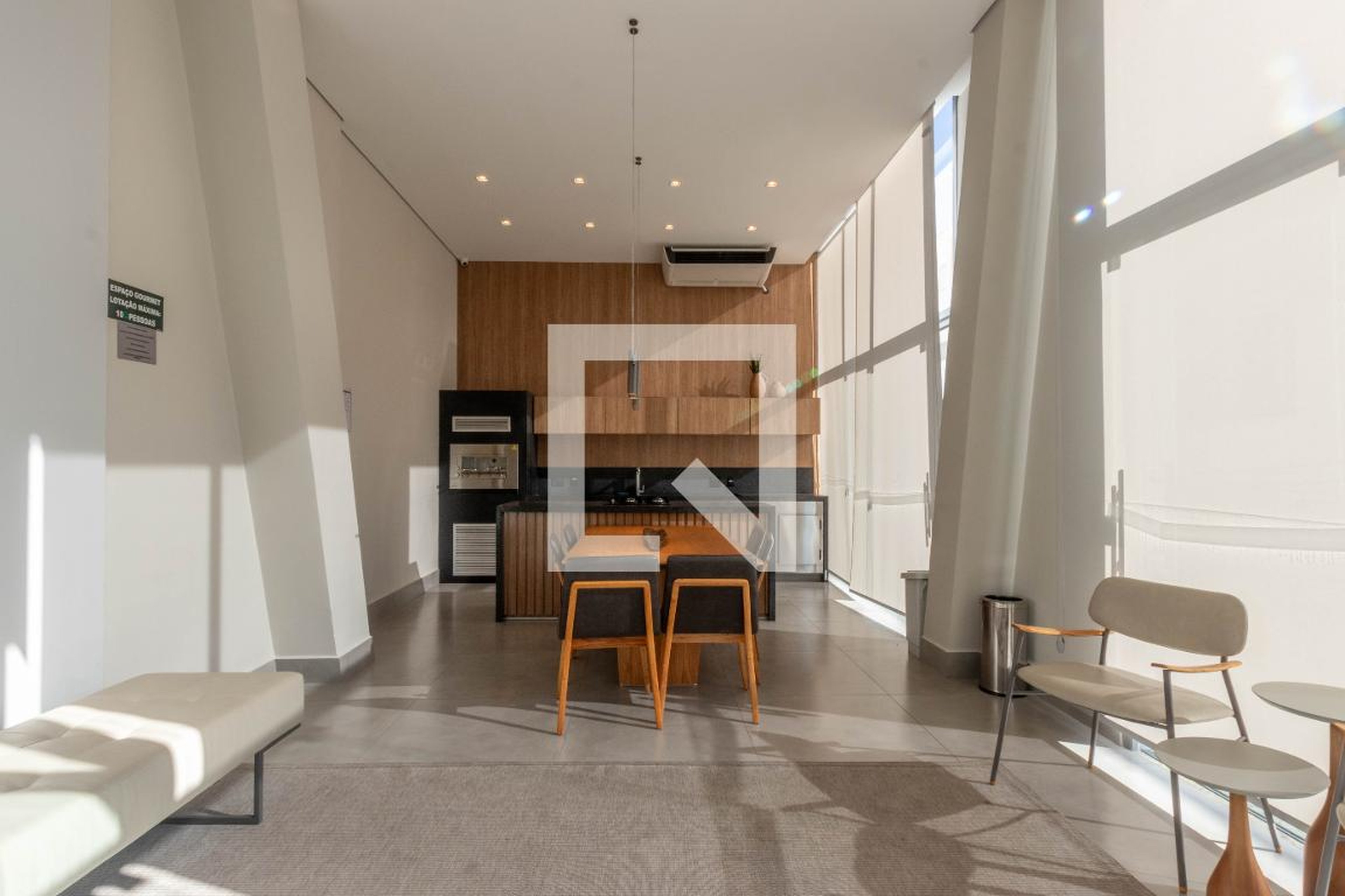 Espaço Gourmet - Edifício Chateau Fort de Lourdes