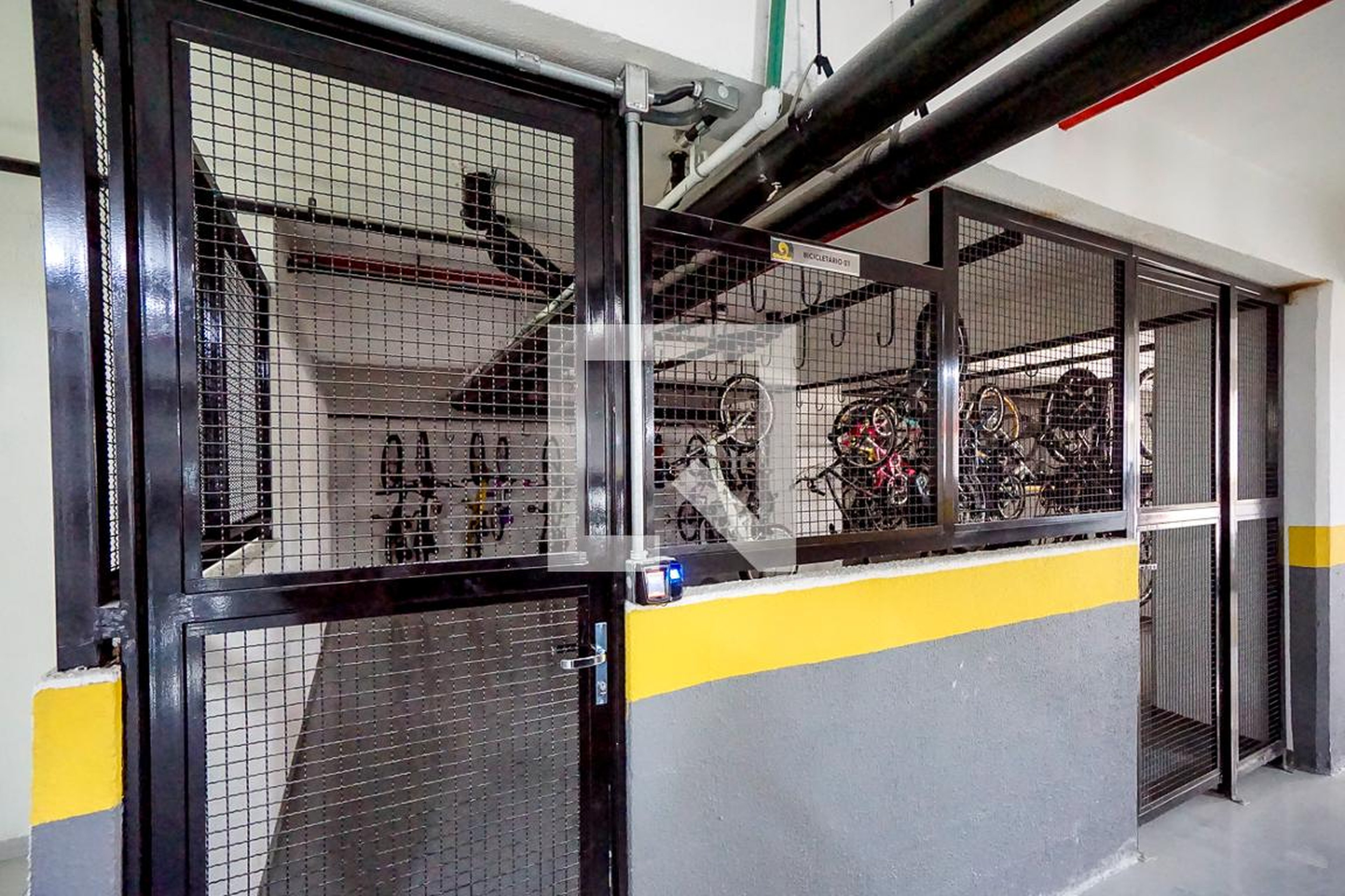 Bicicletário - Edifício Gibraltar - Hernandez Construtora