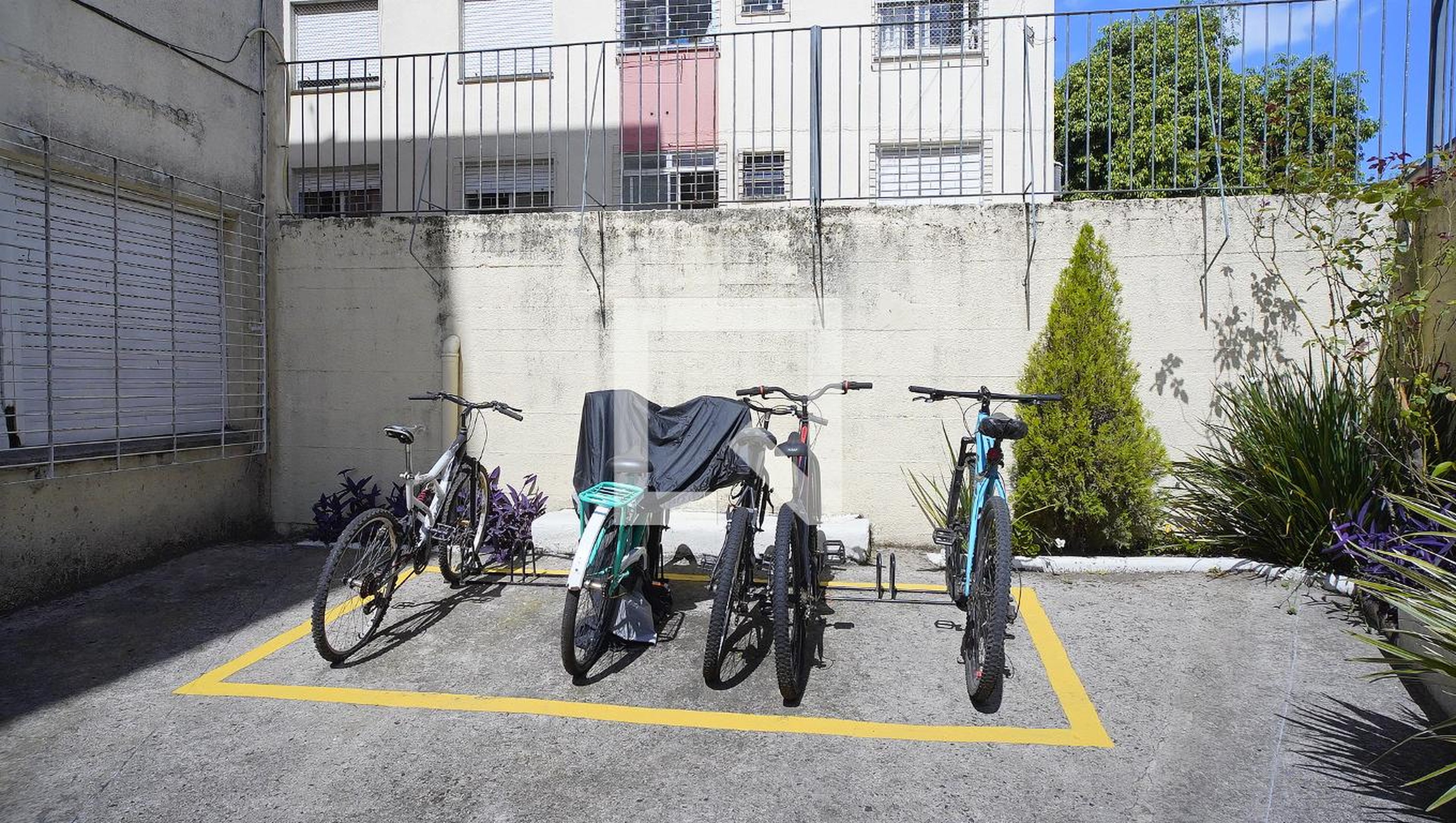 Área comum - Mal. Frota