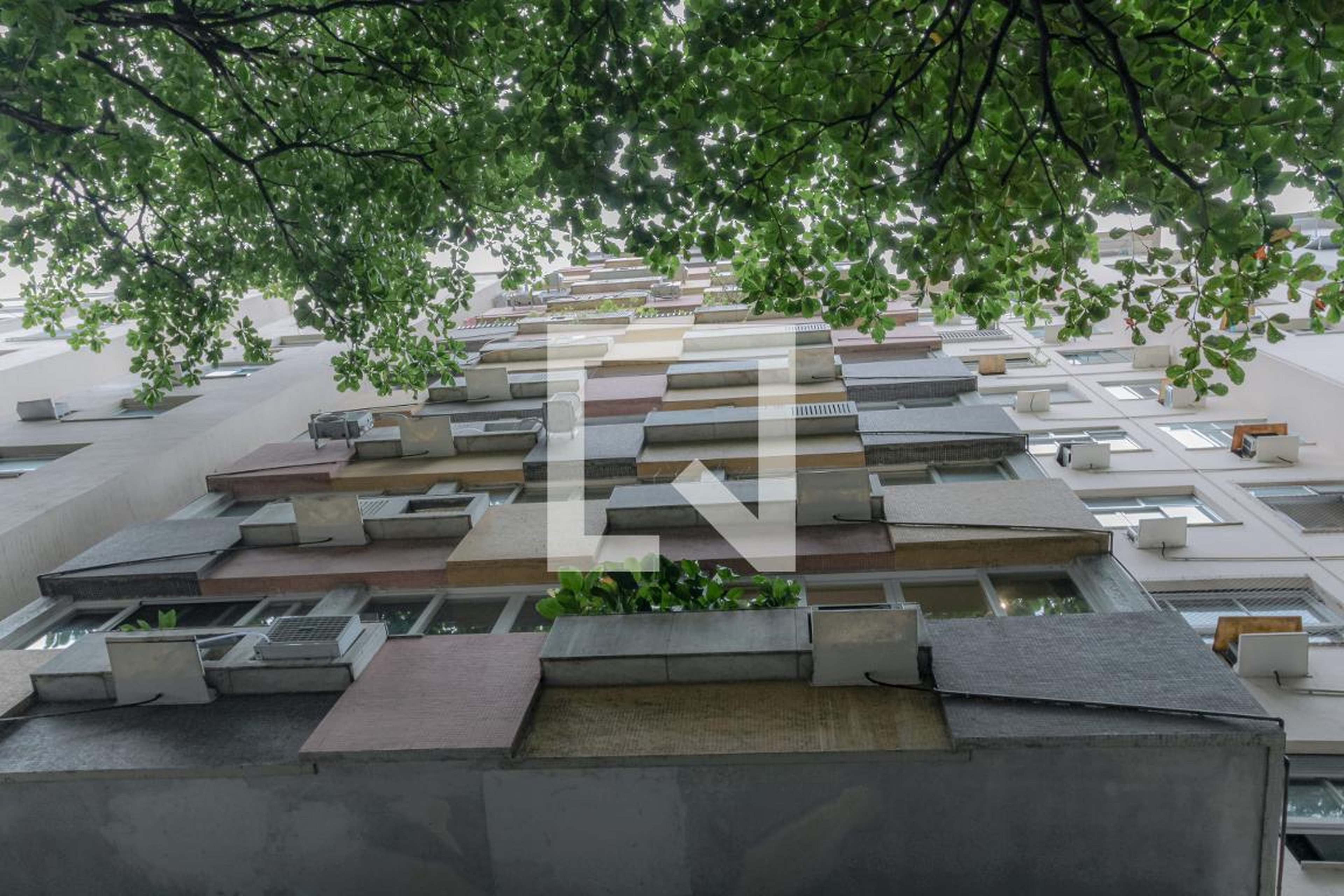 Fachada do Prédio Edifício Serra das Orquídeas