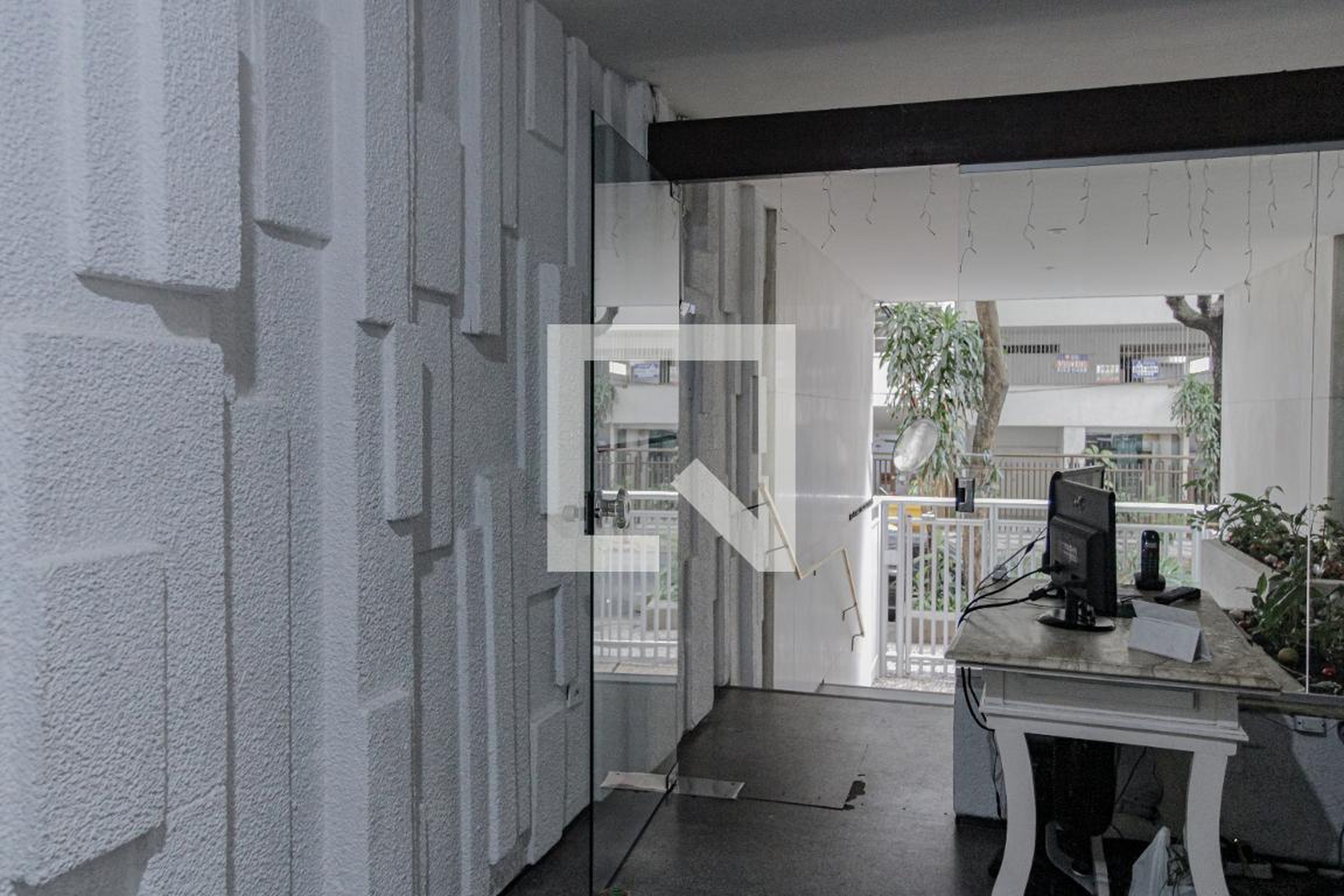 Hall de entrada - Edifício Serra das Orquídeas