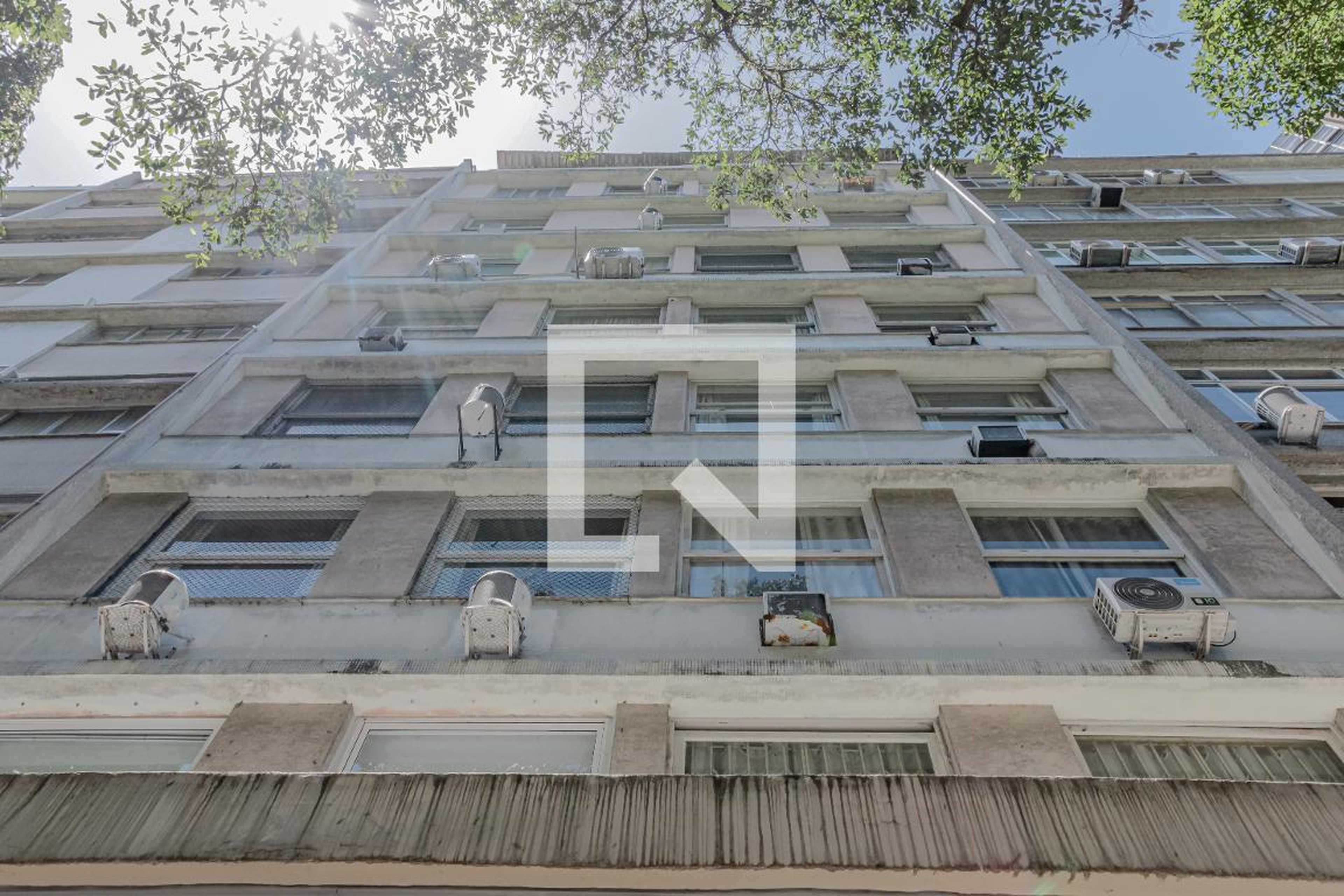 Fachada do Prédio Condomínio em Avenida Ataulfo de Paiva, 338