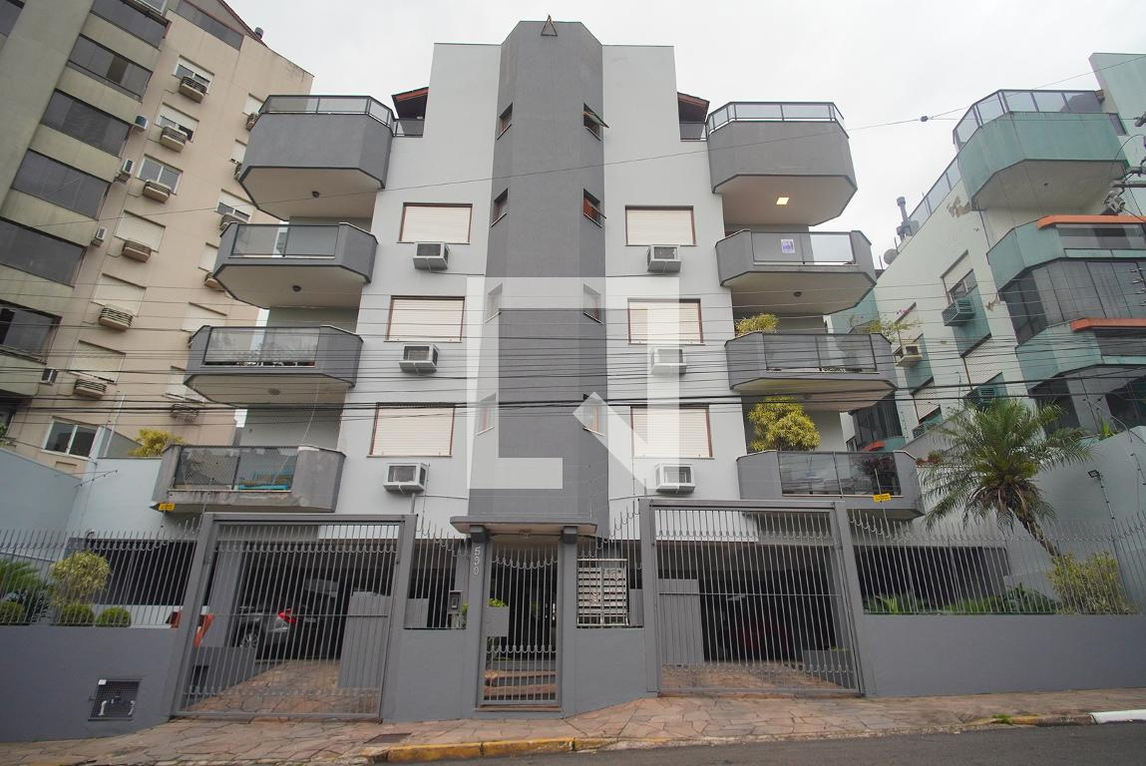 Fachada do Prédio Condomínio Saint Paul