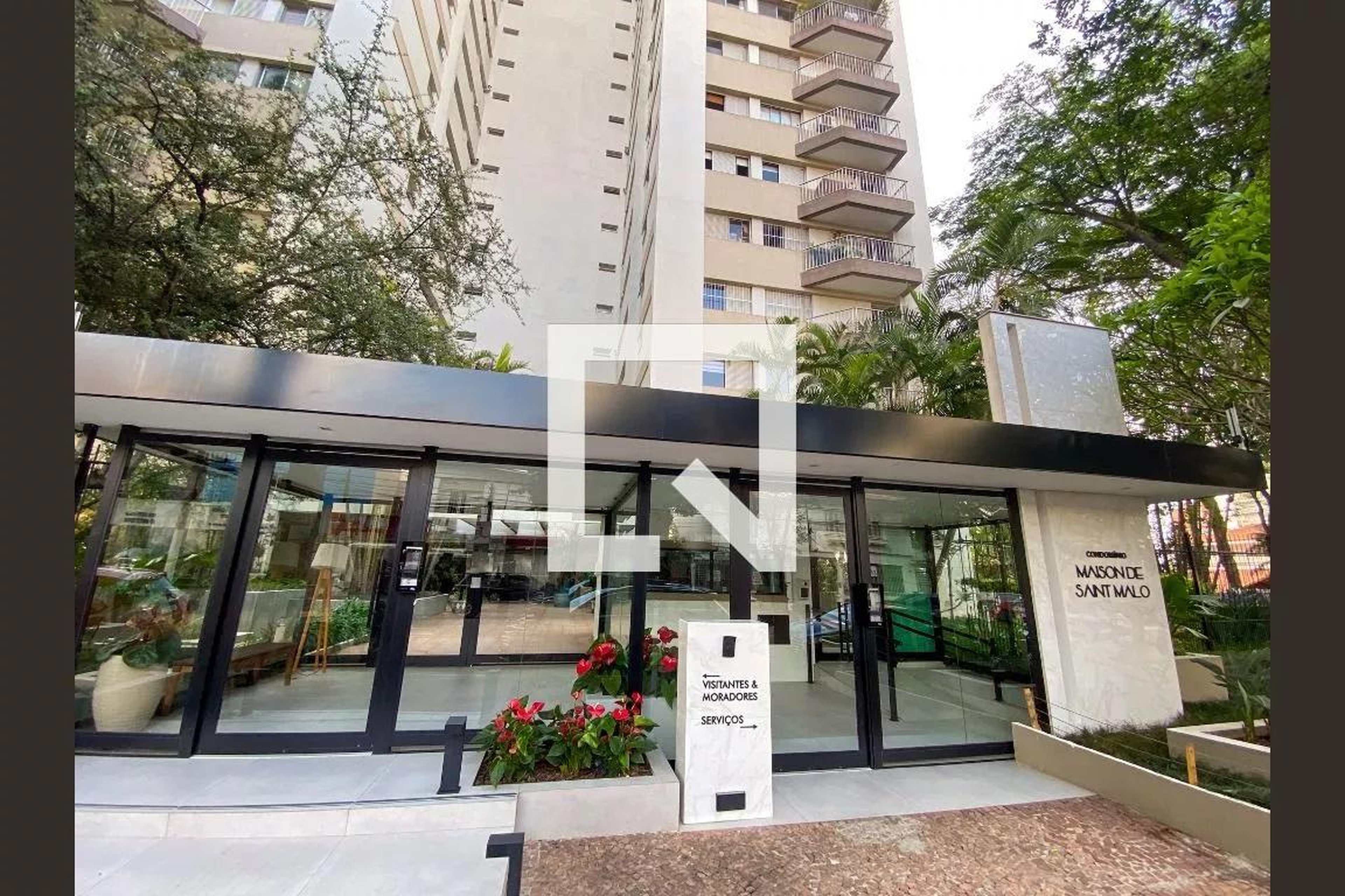 Fachada do Prédio Condomínio Maison Saint Malo