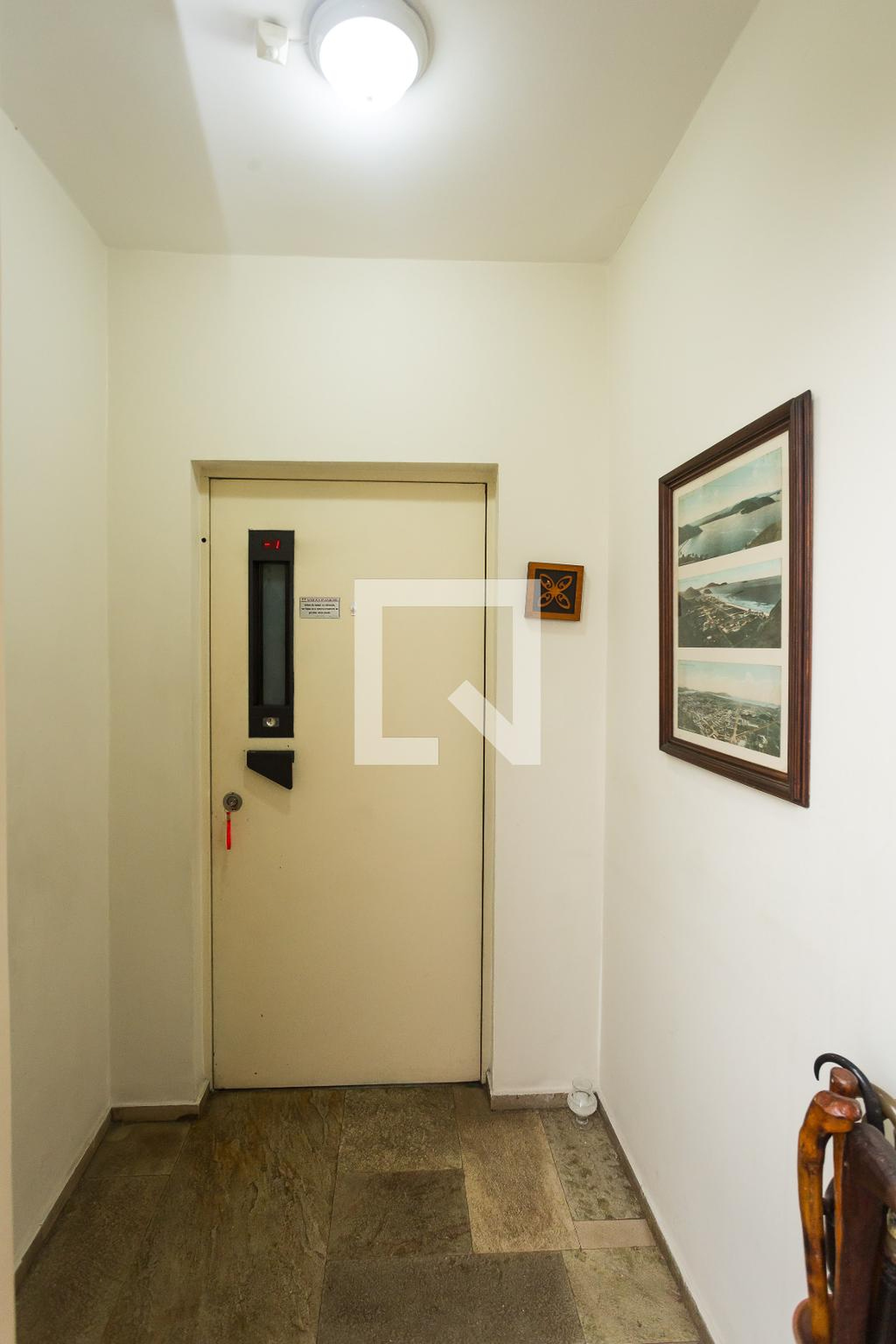 Entrada - Sunset Hill