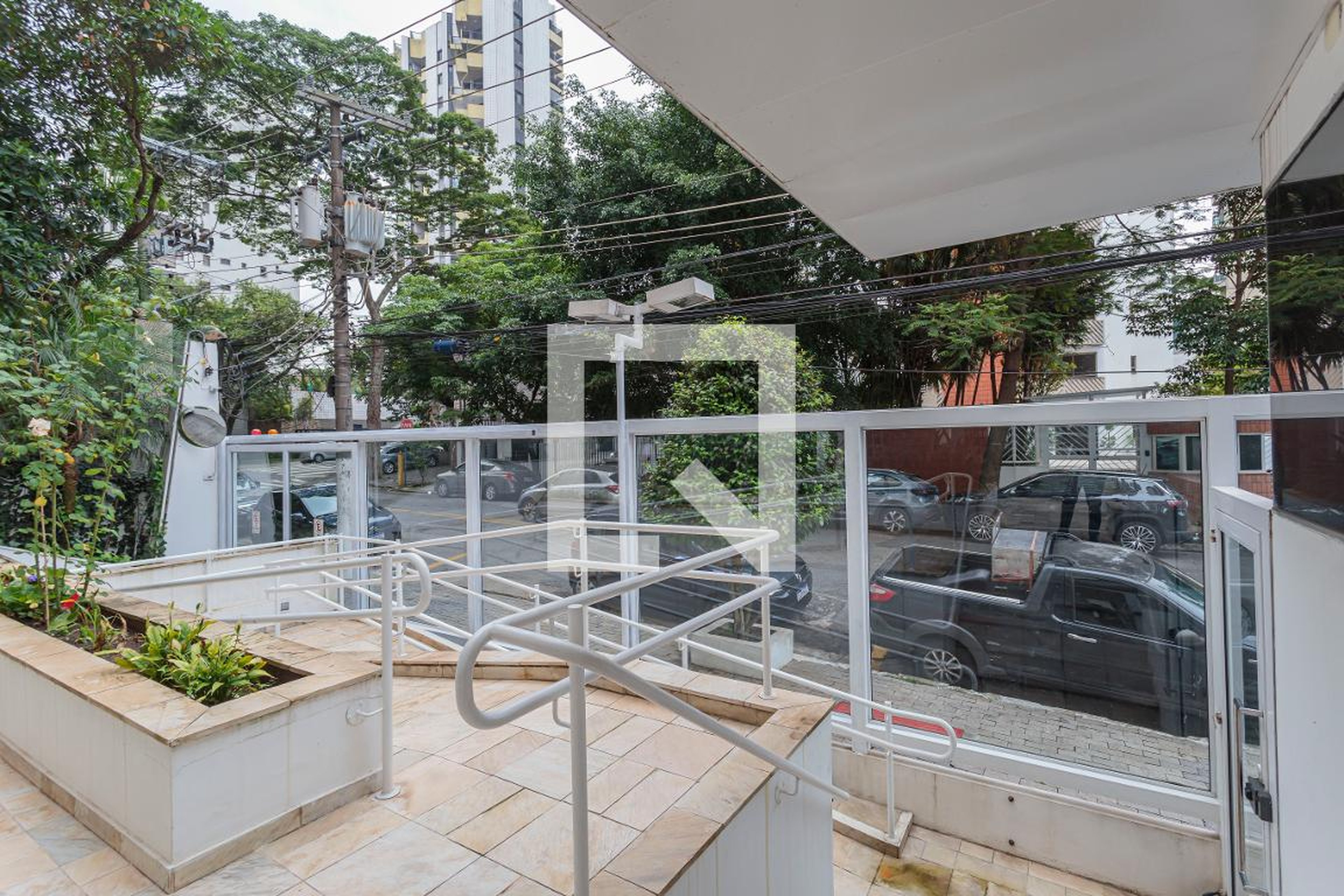 Entrada - Edifício Rosiana