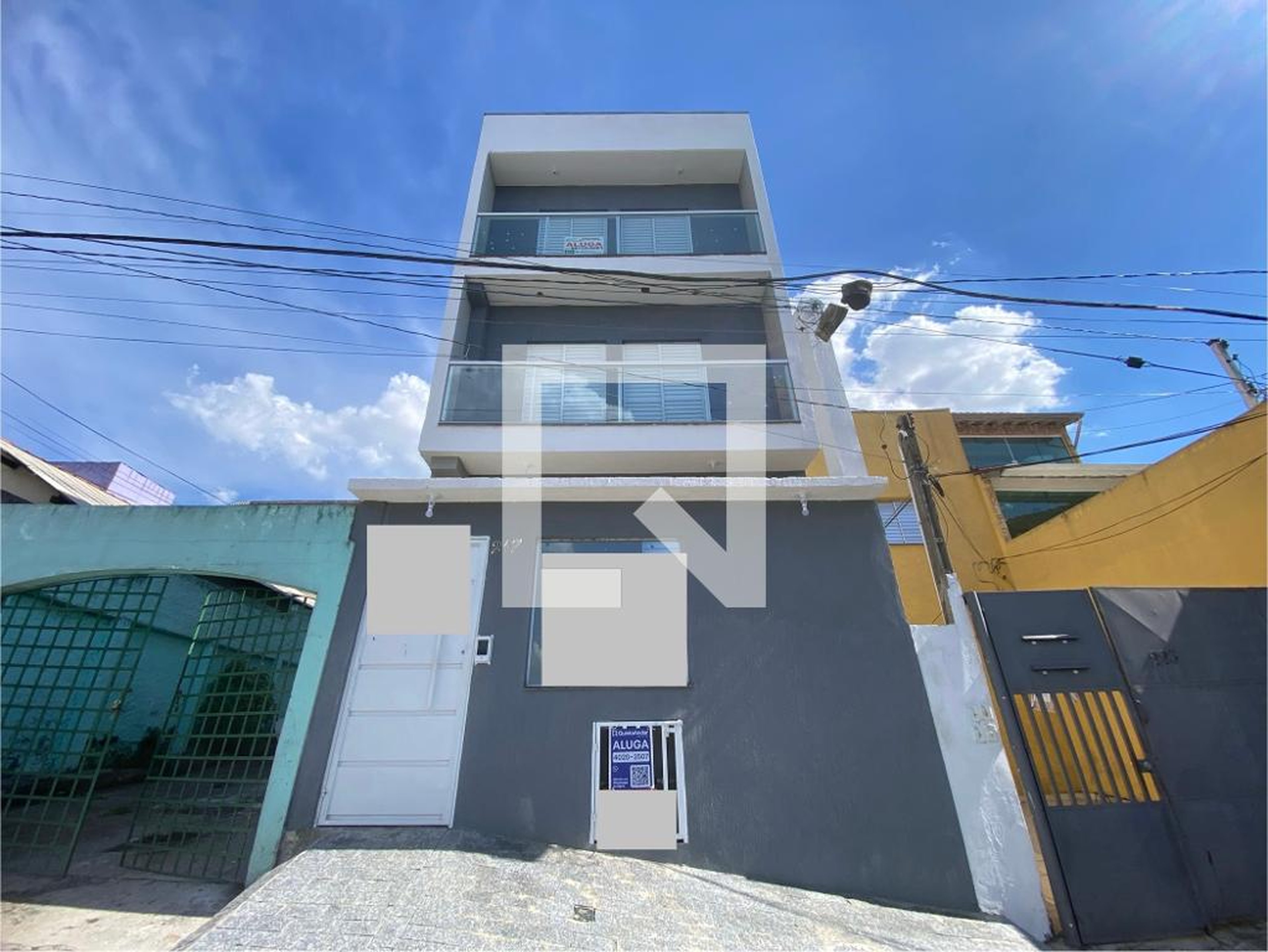 Fachada Condomínio em Rua Astrogildo Rodrigues de Freitas, 62