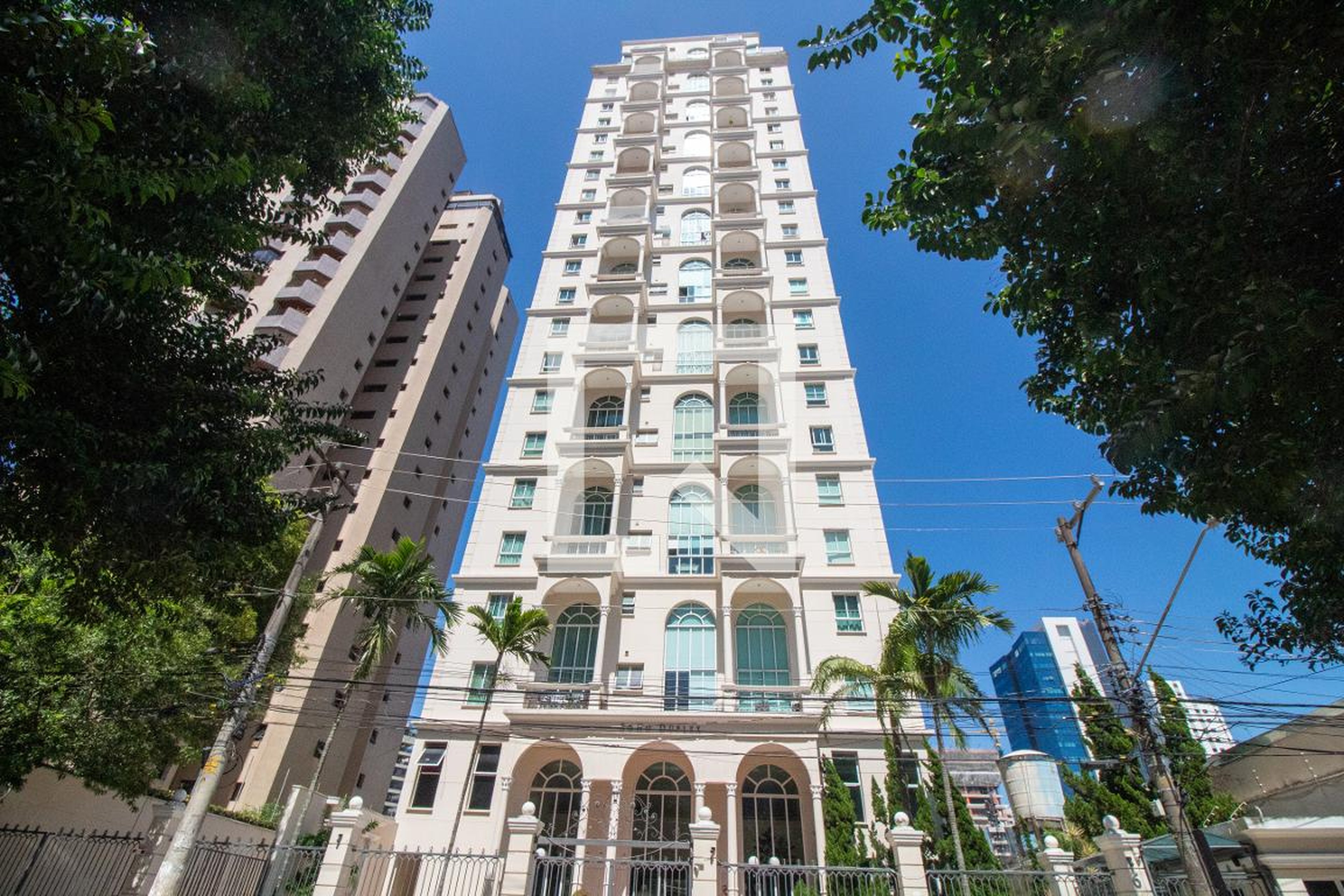 Fachada do Prédio Condomínio Soho Duplex