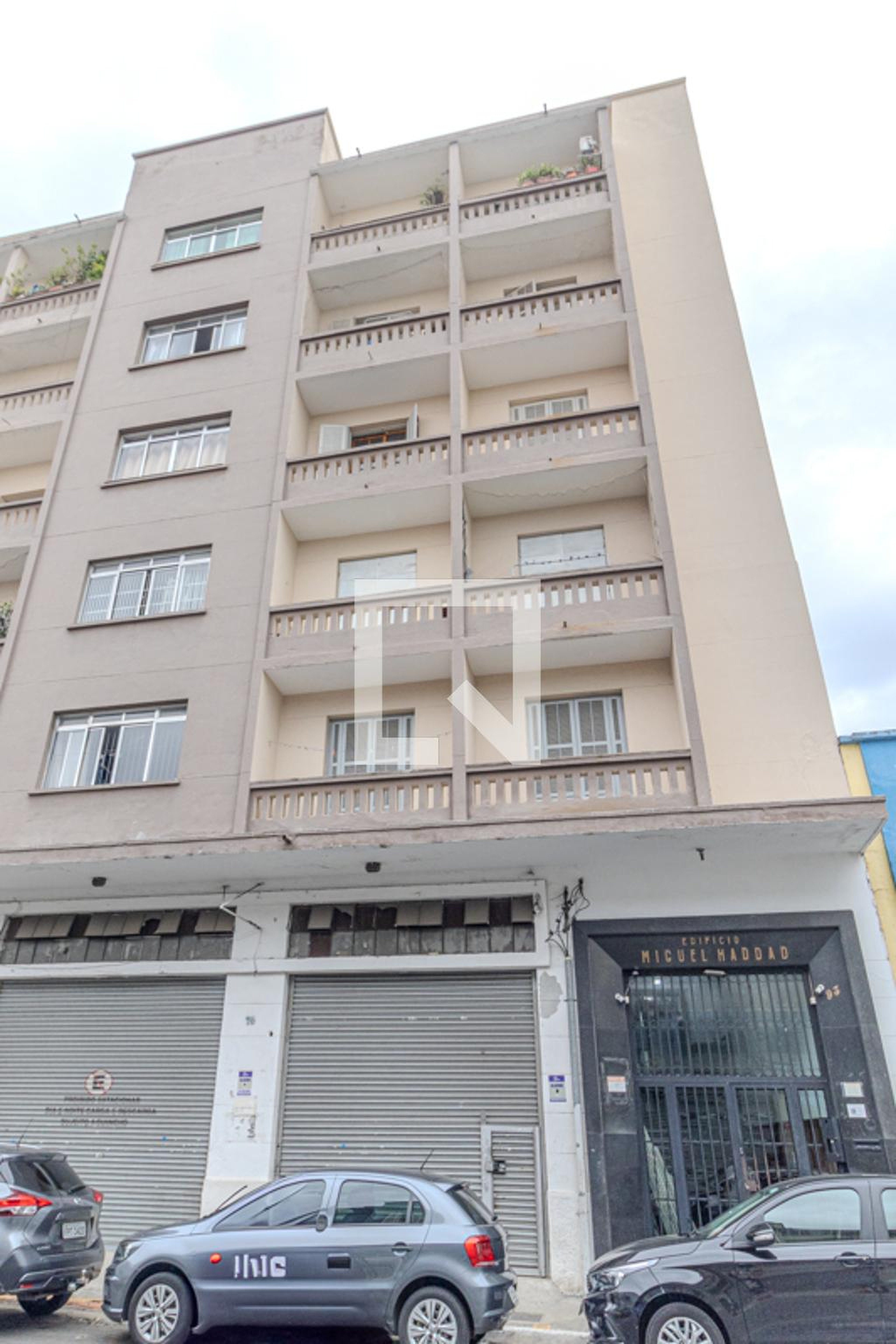 Fachada Condomínio em Rua Antônio Pais, 93