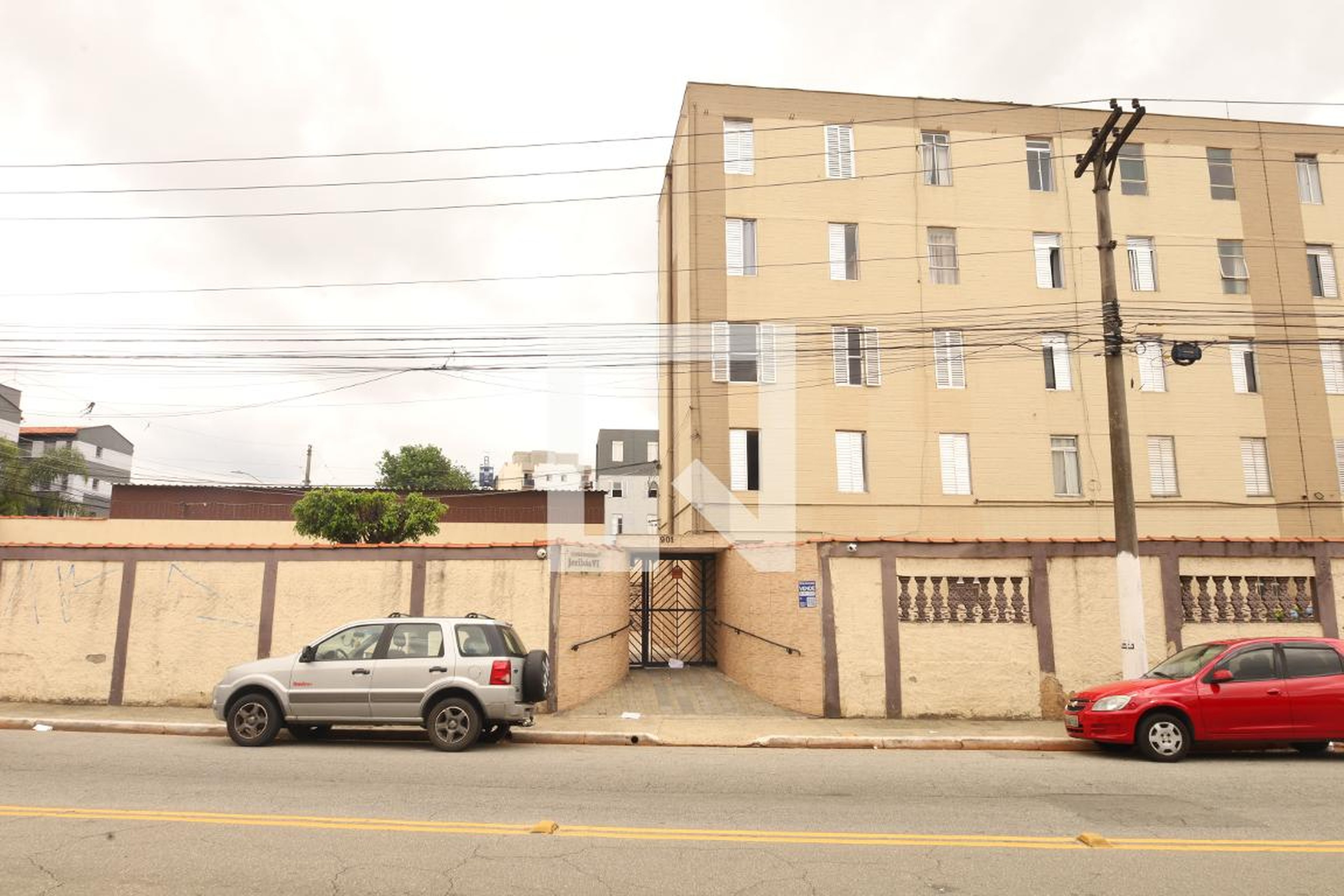 Fachada do Condomínio Condomínio Jeribás VI