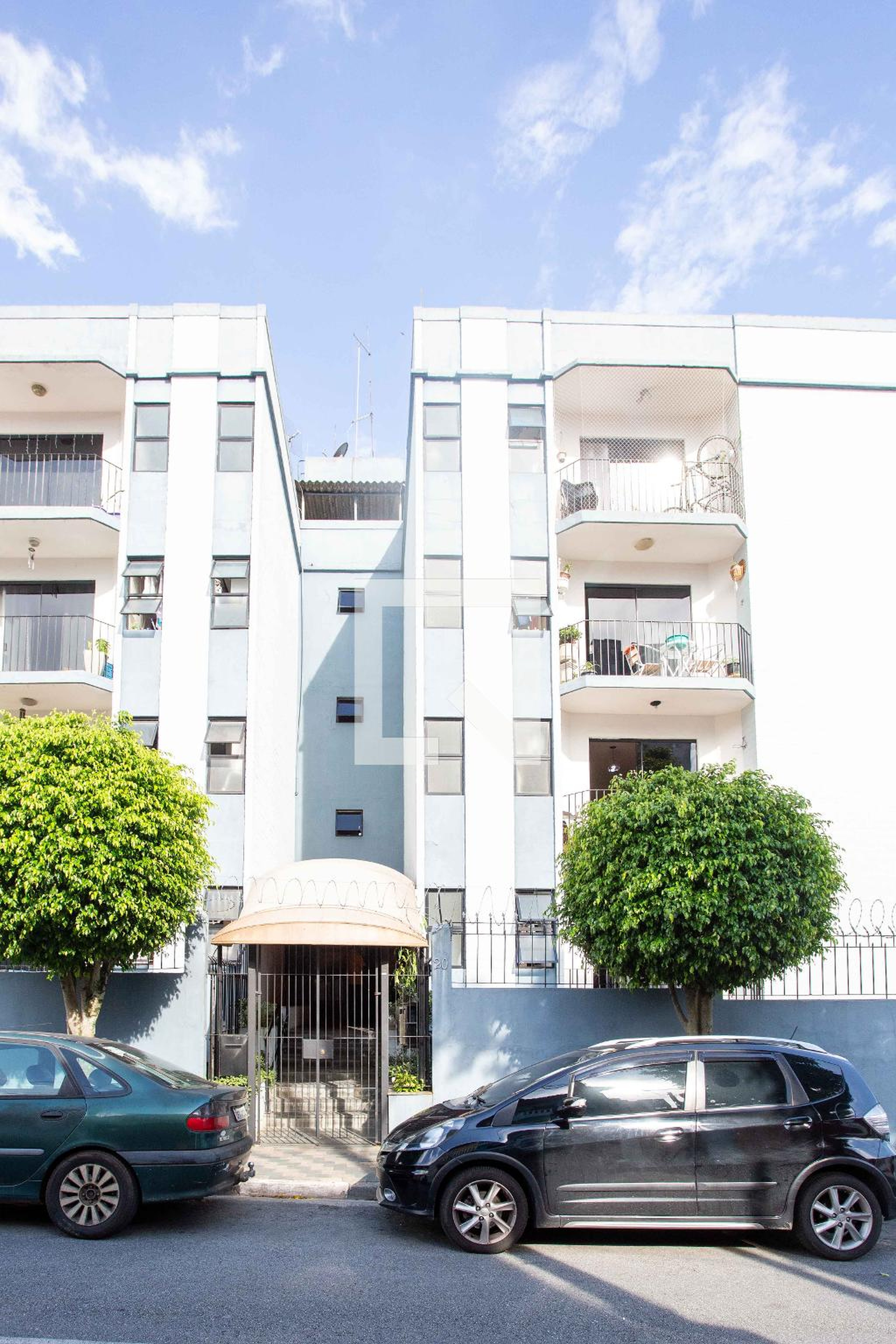 Fachada do Prédio Condomínio em Rua Avaré, 20