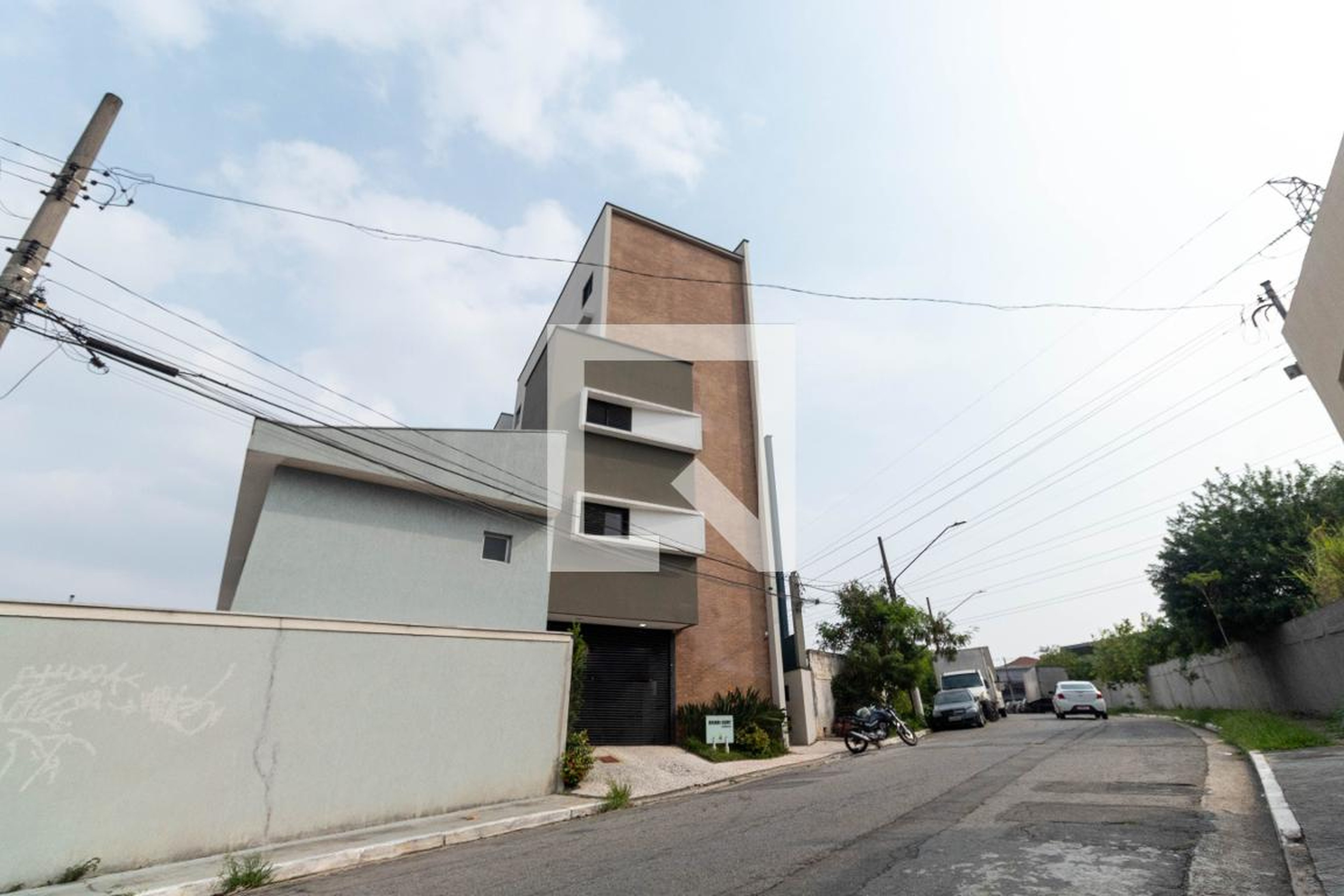 Fachada do Prédio Residencial Aníbal Cury