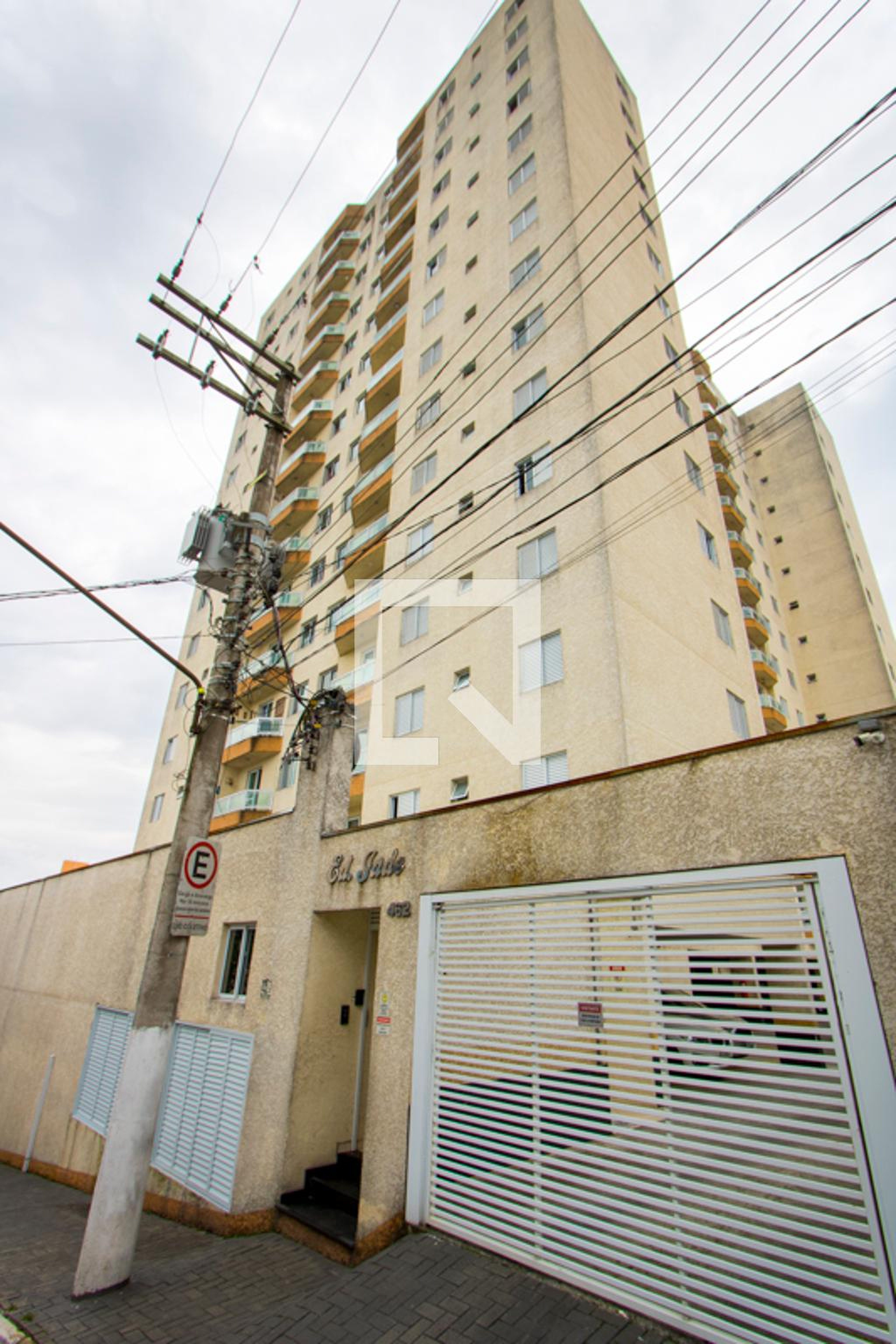 Fachada Condomínio em Rua Francisco Viola, 246