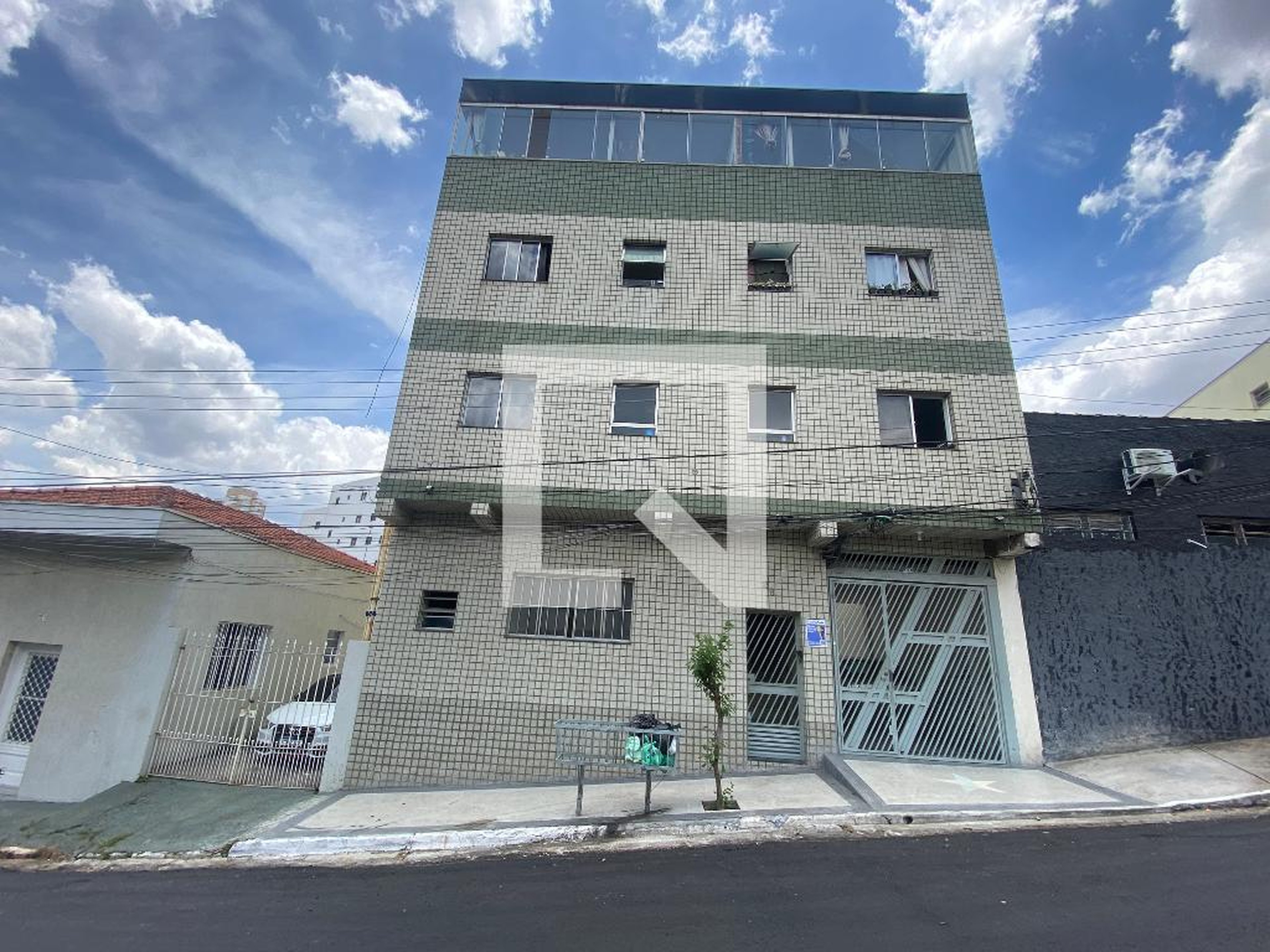 Fachada Condomínio em Rua Amapá Grande, 26