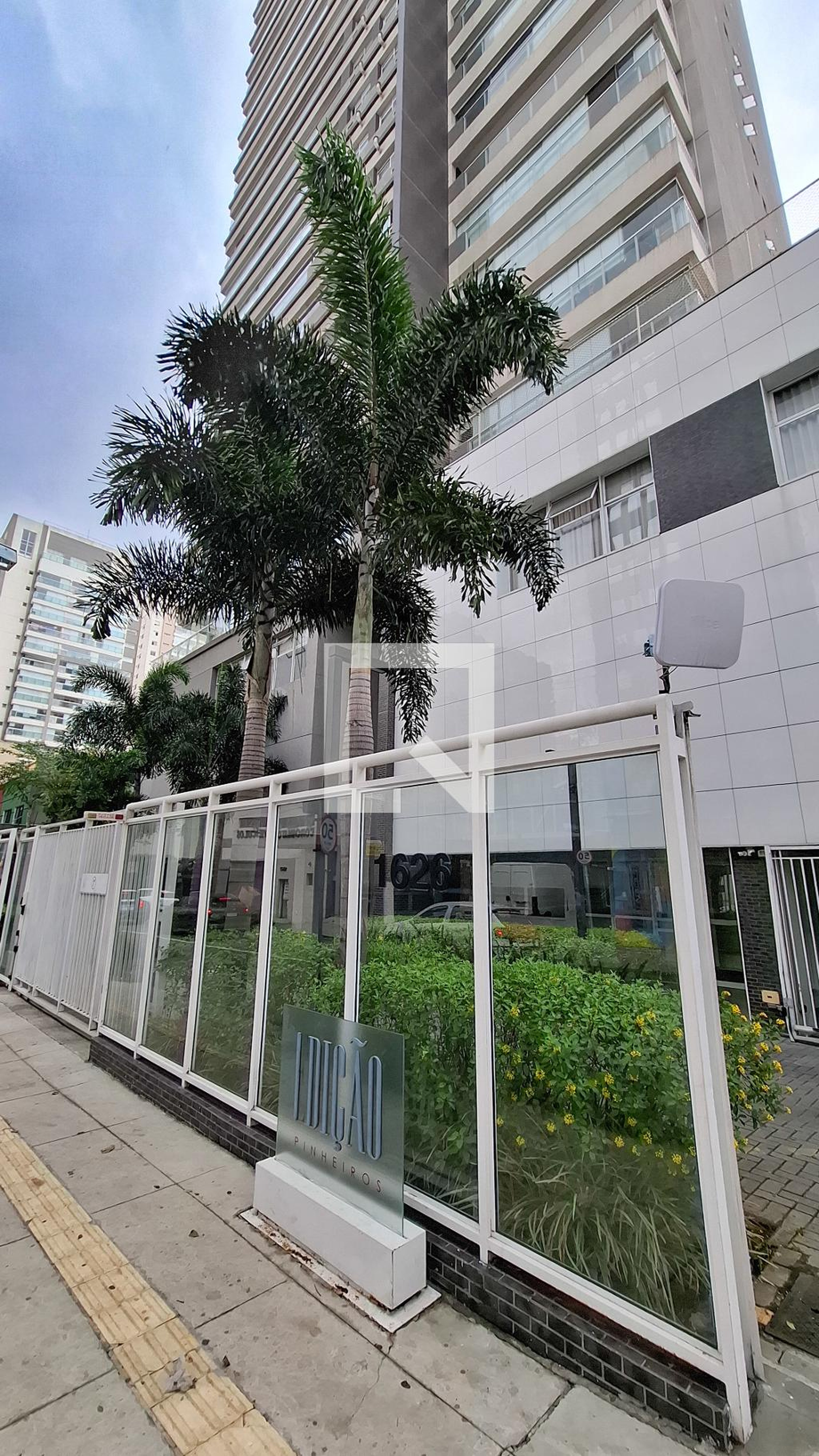 Fachada do Prédio Condomínio Edição Pinheiros