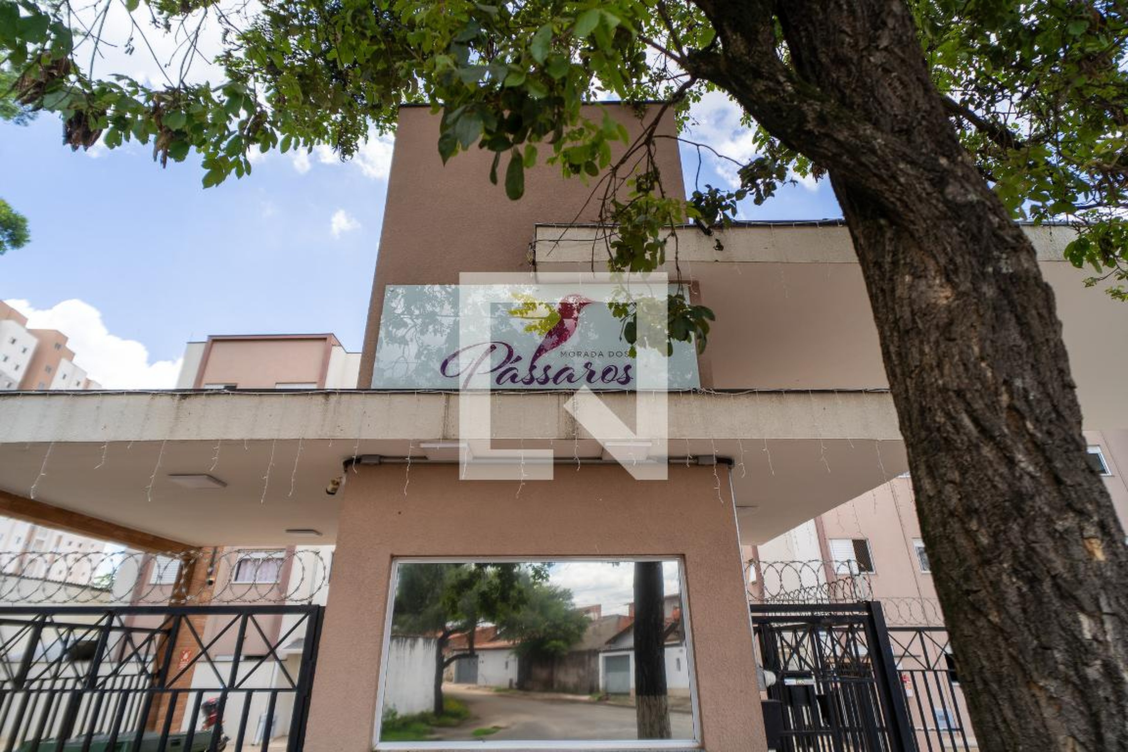 Fachada Condomínio em Rua Nilva Zilá Silvati Viana, 64