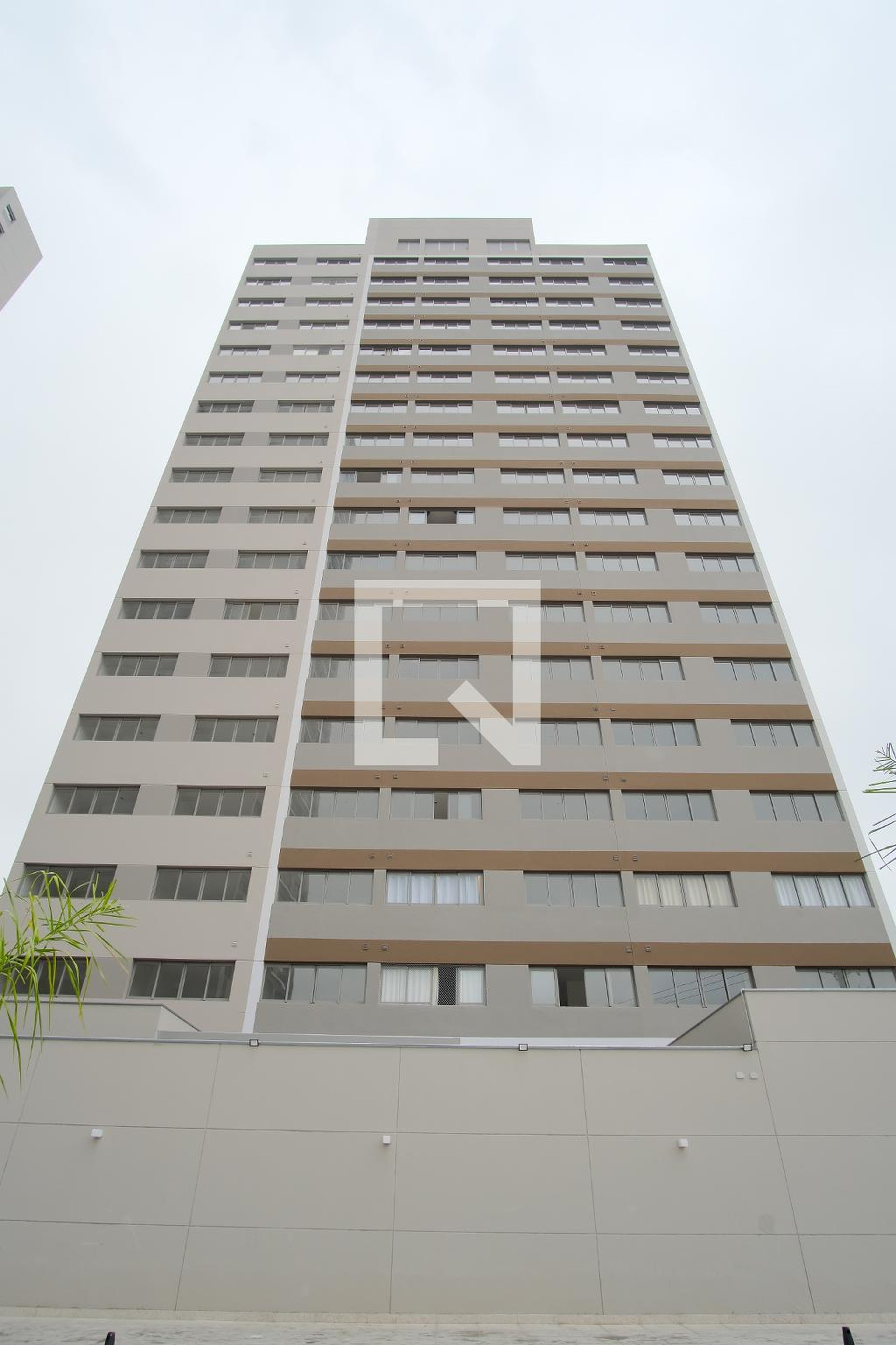 Fachada Condomínio em Rua José Manuel da Fonseca Júnior, 143