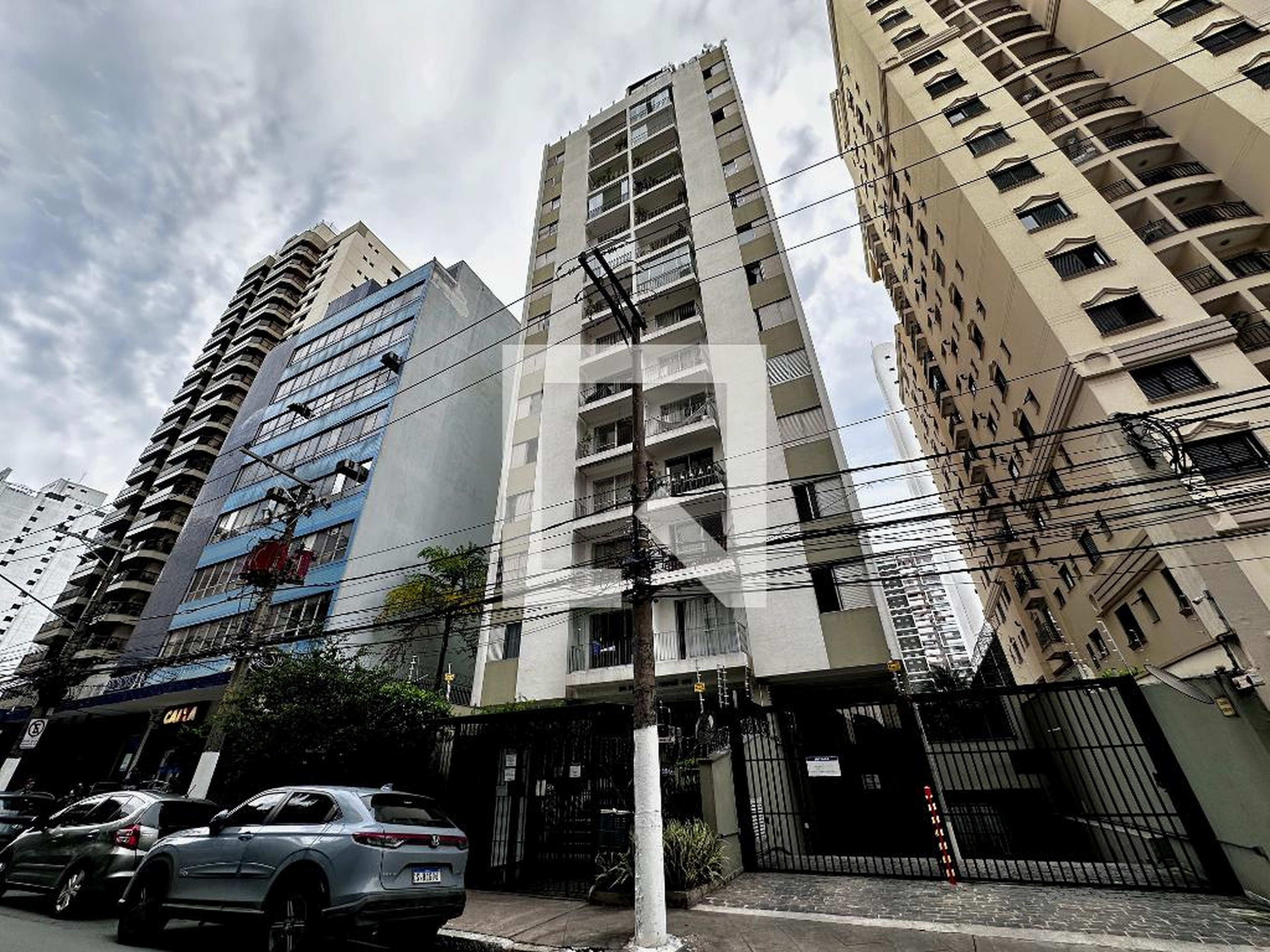 Fachada Edifício Praia Itapuã